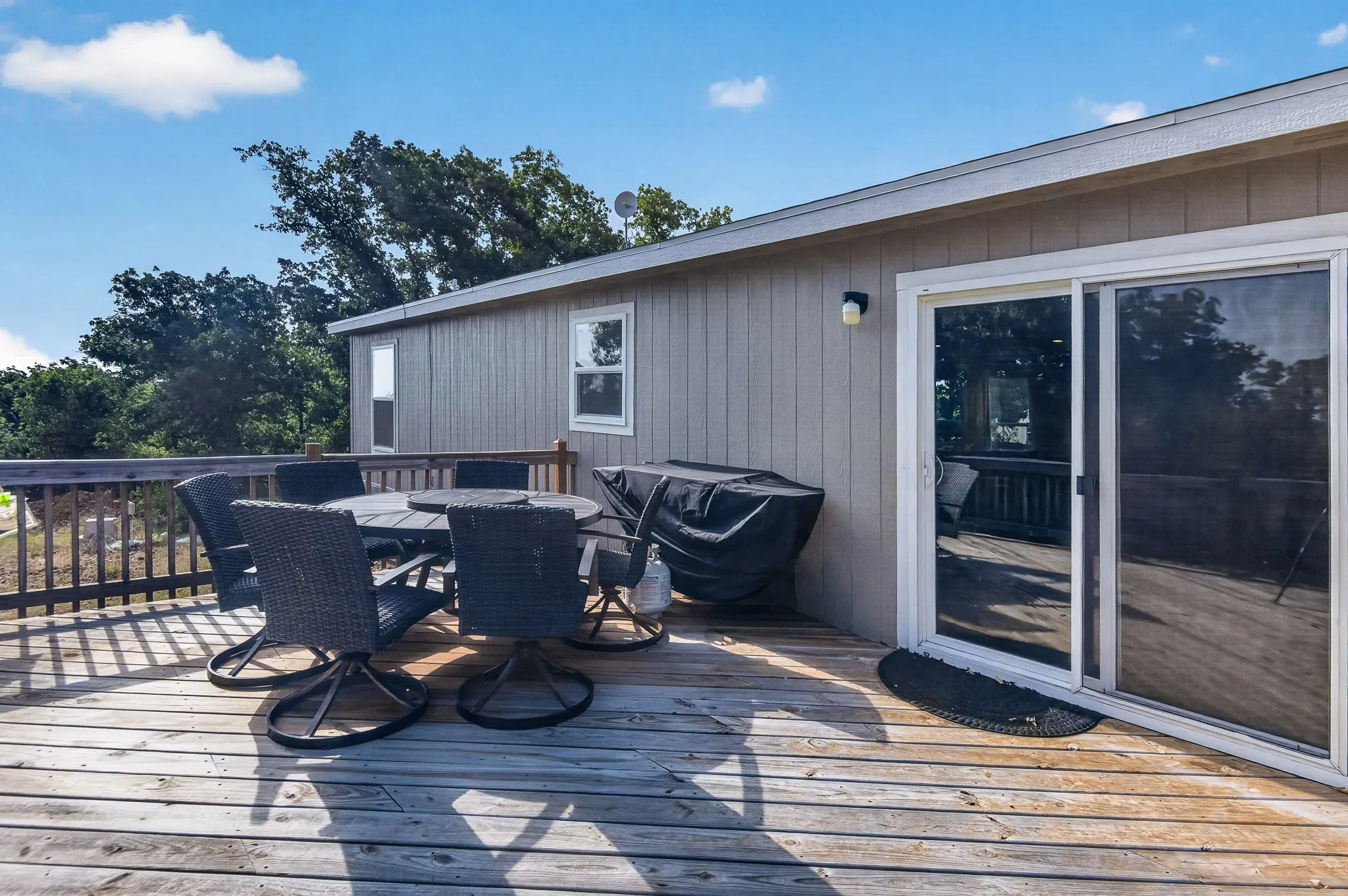 Manufactured Home For Sale in Jack County , 13100 US 281 North, Jacksboro, Texas 76458, 3 Bedrooms, 2 Bathrooms, Garage spaces, 1,620 Sqft, built in 2022, Price $2,499,900, mls#21296573, Real Estate Agent in Jacksboro, Homes For Sale in Jack county, Homes For Sale in Jacksboro, Realtor in Jacksboro Texas, Real Estate Brokerage Independent Realty Texas, Luminita Cordes Realtor