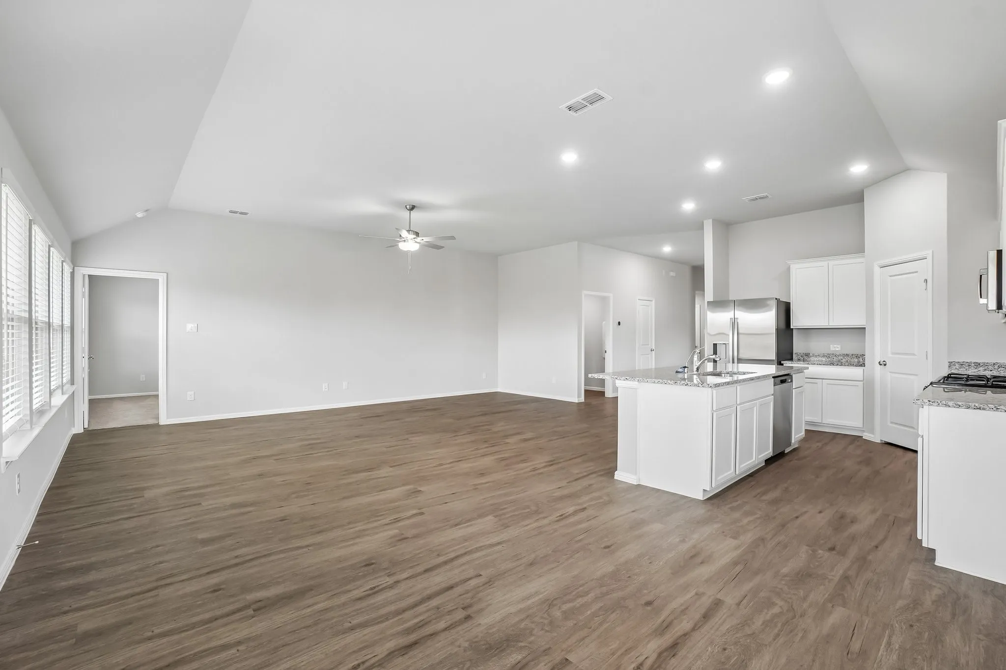 Single Family Residence For Sale in Hunt County , 121 Anson Drive, Royse City, Texas 75189, 4 Bedroom, 3 Bathroom, 2 Garage spaces, 2,106 Sqft, built in 2026, mls#21283925, Real Estate Agent in Royse City, Homes For Sale in Hunt county, Homes For Sale in Royse City, Realtor in Royse City Texas, Real Estate Brokerage Independent Realty Texas, Luminita Cordes Realtor