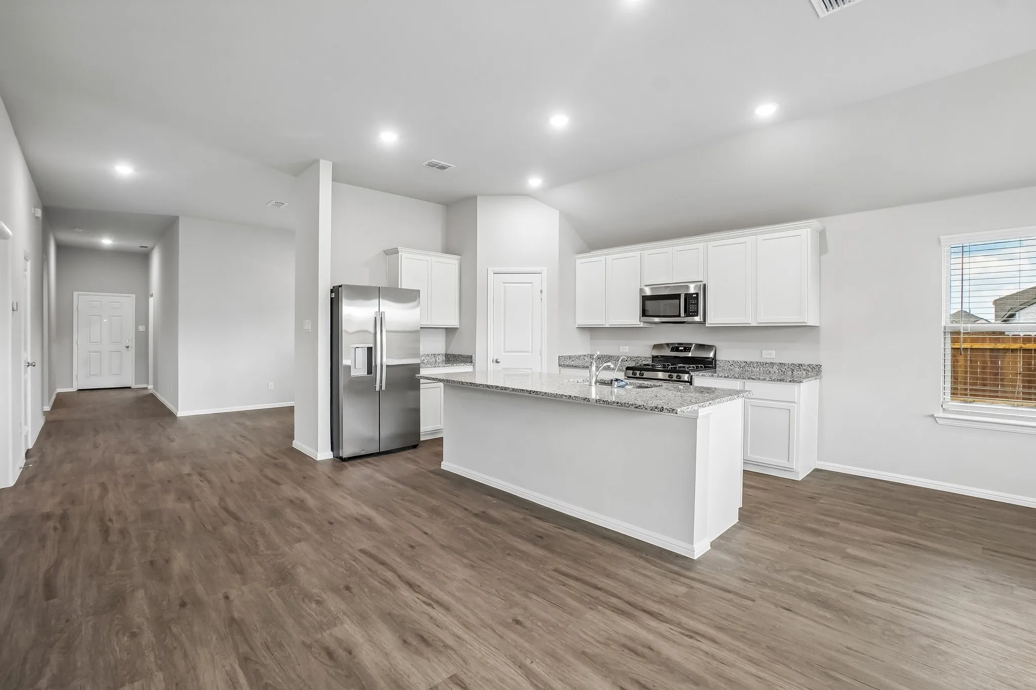 Single Family Residence For Sale in Hunt County , 121 Anson Drive, Royse City, Texas 75189, 4 Bedroom, 3 Bathroom, 2 Garage spaces, 2,106 Sqft, built in 2026, mls#21283925, Real Estate Agent in Royse City, Homes For Sale in Hunt county, Homes For Sale in Royse City, Realtor in Royse City Texas, Real Estate Brokerage Independent Realty Texas, Luminita Cordes Realtor