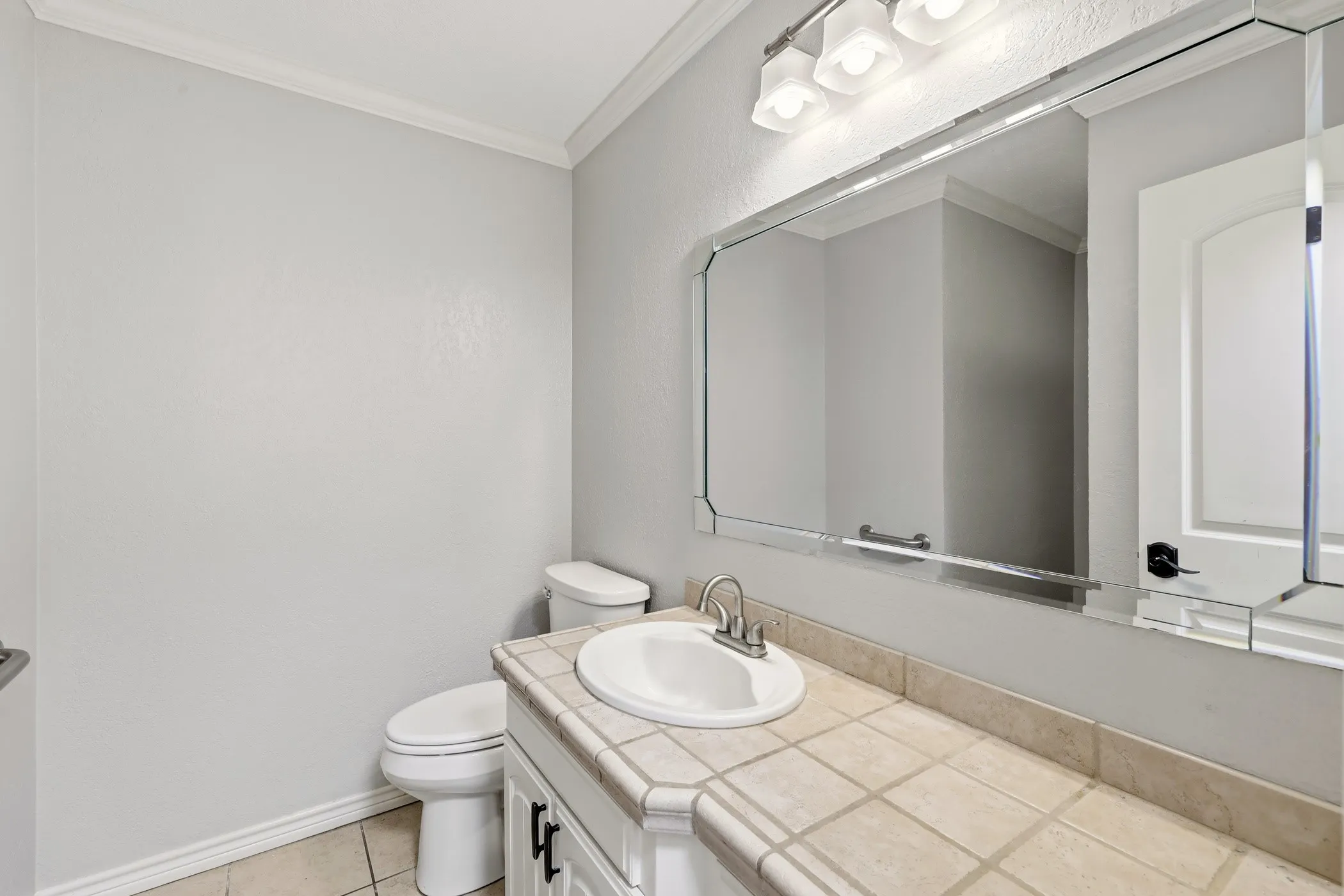 Single Family Residence For Sale in Smith County , 3217 Libbie Street, Tyler, Texas 75707, 3 Bedroom, 2 Bathroom, 4 Garage spaces, 1,436 Sqft, built in 1981, mls#21295656, Real Estate Agent in Tyler, Homes For Sale in Smith county, Homes For Sale in Tyler, Realtor in Tyler Texas, Real Estate Brokerage Independent Realty Texas, Luminita Cordes Realtor
