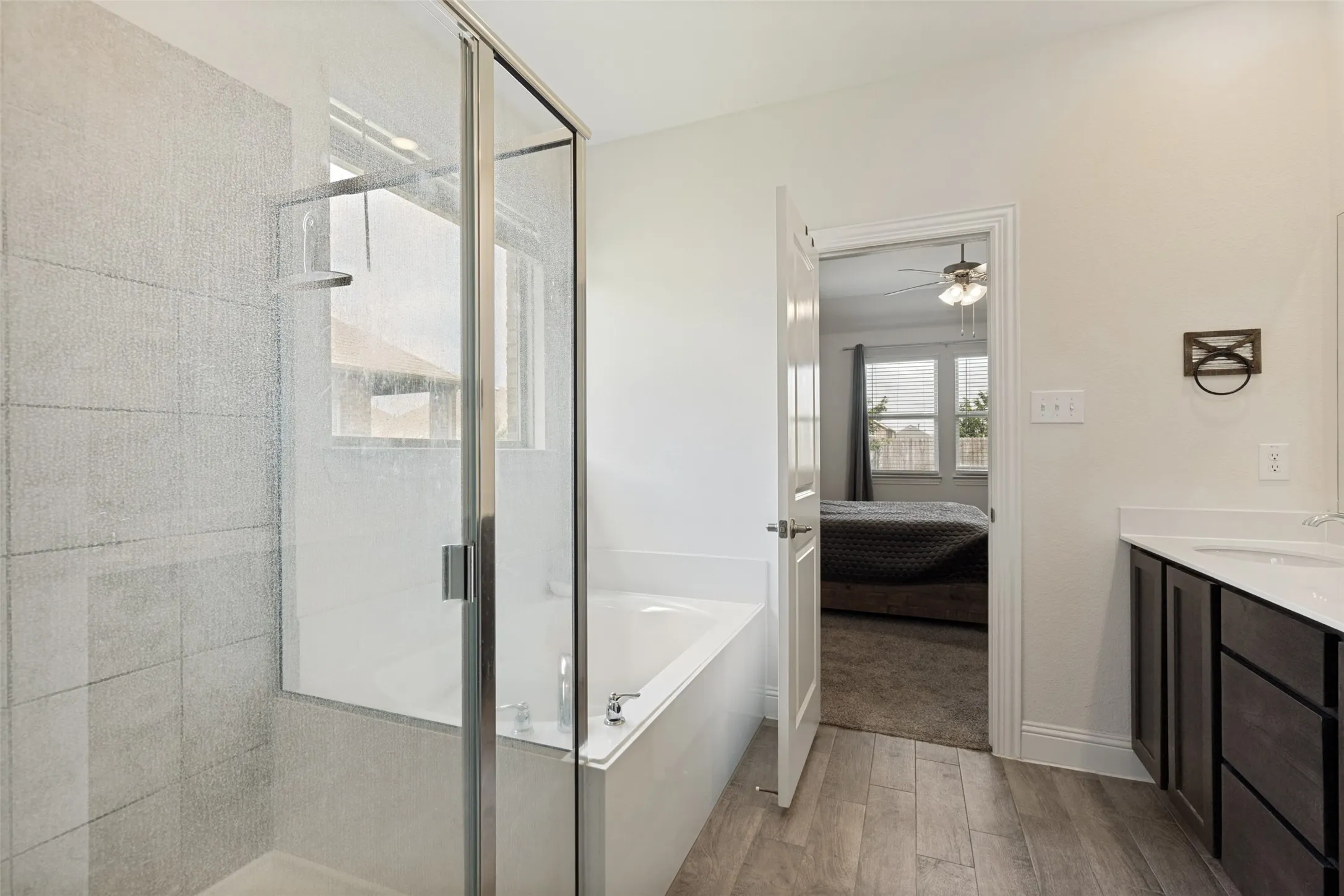 Single Family Residence For Sale in Denton County , 2817 Half Moon Road, Aubrey, Texas 76227, 3 Bedroom, 2 Bathroom, 2 Garage spaces, 1,633 Sqft, built in 2020, mls#21296988, Real Estate Agent in Aubrey, Homes For Sale in Denton county, Homes For Sale in Aubrey, Realtor in Aubrey Texas, Real Estate Brokerage Independent Realty Texas, Luminita Cordes Realtor