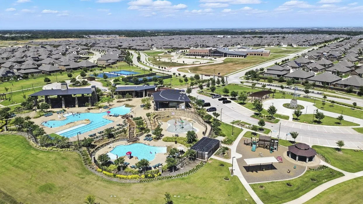 Single Family Residence For Sale in Denton County , 2817 Half Moon Road, Aubrey, Texas 76227, 3 Bedroom, 2 Bathroom, 2 Garage spaces, 1,633 Sqft, built in 2020, mls#21296988, Real Estate Agent in Aubrey, Homes For Sale in Denton county, Homes For Sale in Aubrey, Realtor in Aubrey Texas, Real Estate Brokerage Independent Realty Texas, Luminita Cordes Realtor