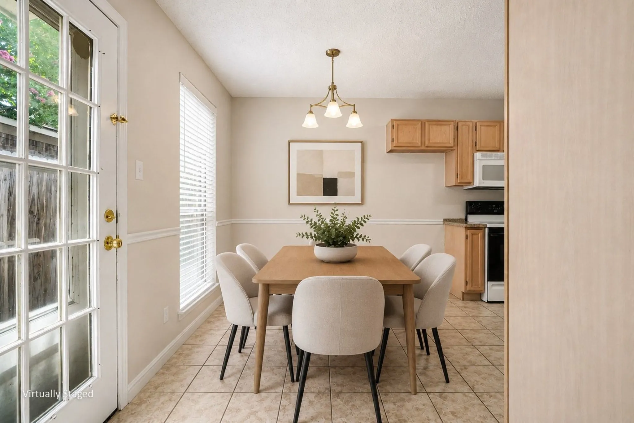 Virtually Staged dining area eat-in kitchen