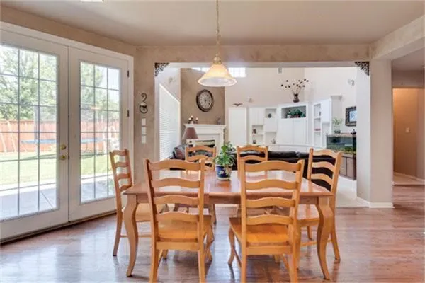 Single Family Residence For Rent in Collin County , 5403 Exeter Drive, Richardson, Texas 75082, 5 Bedroom, 4 Bathroom, 2 Garage spaces, 3,579 Sqft, built in 1996, mls#21297035, Real Estate Agent in Richardson, Homes For Rent in Collin county, Homes For Rent in Richardson, Realtor in Richardson Texas, Real Estate Brokerage Independent Realty Texas, Luminita Cordes Realtor
