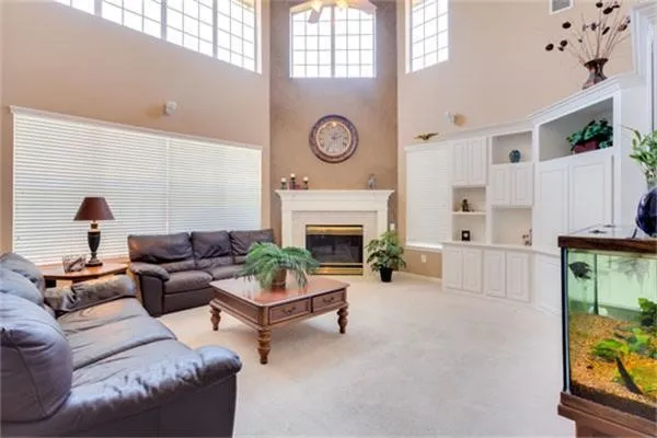 Single Family Residence For Rent in Collin County , 5403 Exeter Drive, Richardson, Texas 75082, 5 Bedroom, 4 Bathroom, 2 Garage spaces, 3,579 Sqft, built in 1996, mls#21297035, Real Estate Agent in Richardson, Homes For Rent in Collin county, Homes For Rent in Richardson, Realtor in Richardson Texas, Real Estate Brokerage Independent Realty Texas, Luminita Cordes Realtor