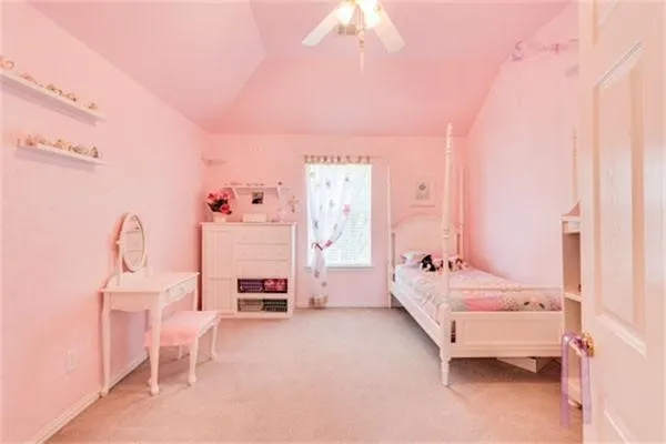 Single Family Residence For Rent in Collin County , 5403 Exeter Drive, Richardson, Texas 75082, 5 Bedroom, 4 Bathroom, 2 Garage spaces, 3,579 Sqft, built in 1996, mls#21297035, Real Estate Agent in Richardson, Homes For Rent in Collin county, Homes For Rent in Richardson, Realtor in Richardson Texas, Real Estate Brokerage Independent Realty Texas, Luminita Cordes Realtor