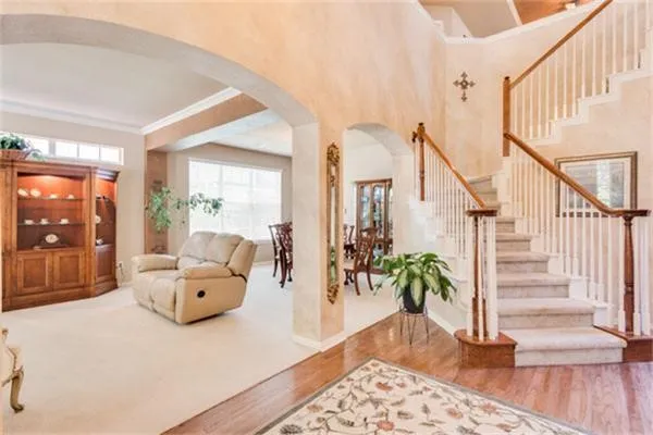 Single Family Residence For Rent in Collin County , 5403 Exeter Drive, Richardson, Texas 75082, 5 Bedroom, 4 Bathroom, 2 Garage spaces, 3,579 Sqft, built in 1996, mls#21297035, Real Estate Agent in Richardson, Homes For Rent in Collin county, Homes For Rent in Richardson, Realtor in Richardson Texas, Real Estate Brokerage Independent Realty Texas, Luminita Cordes Realtor