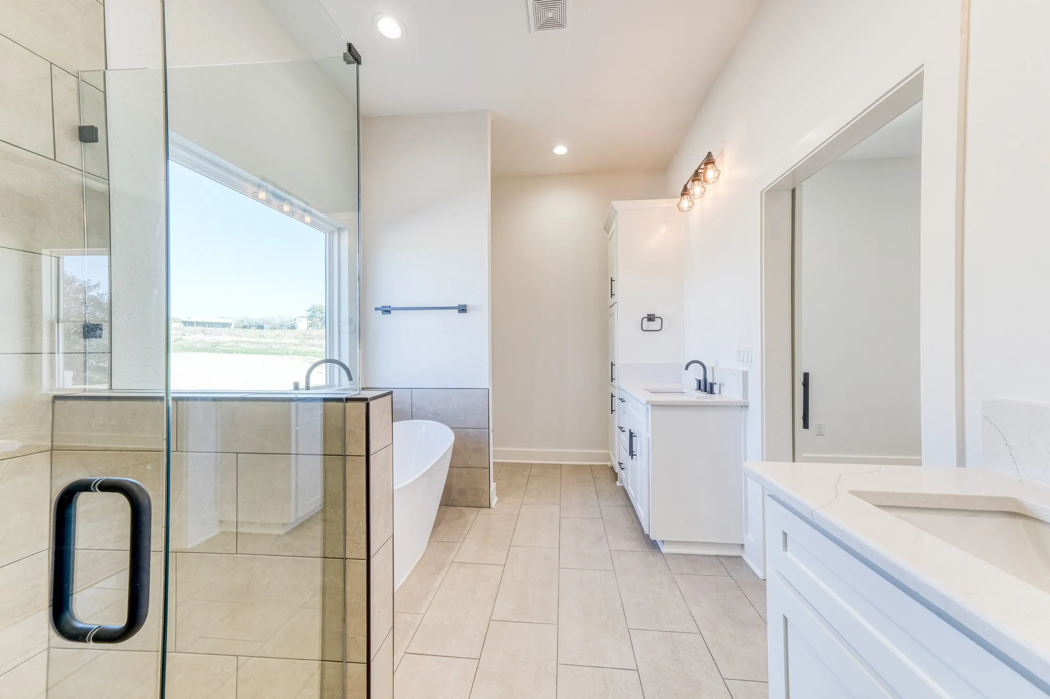 Single Family Residence For Sale in Hood County , Linus TBD Neri Road, Granbury, Texas 76049, 3 Bedrooms, 3 Bathrooms, 2 Garage spaces, 1,954 Sqft, built in 2026, Price $550,000, mls#21268382, Real Estate Agent in Granbury, Homes For Sale in Hood county, Homes For Sale in Granbury, Realtor in Granbury Texas, Real Estate Brokerage Independent Realty Texas, Luminita Cordes Realtor