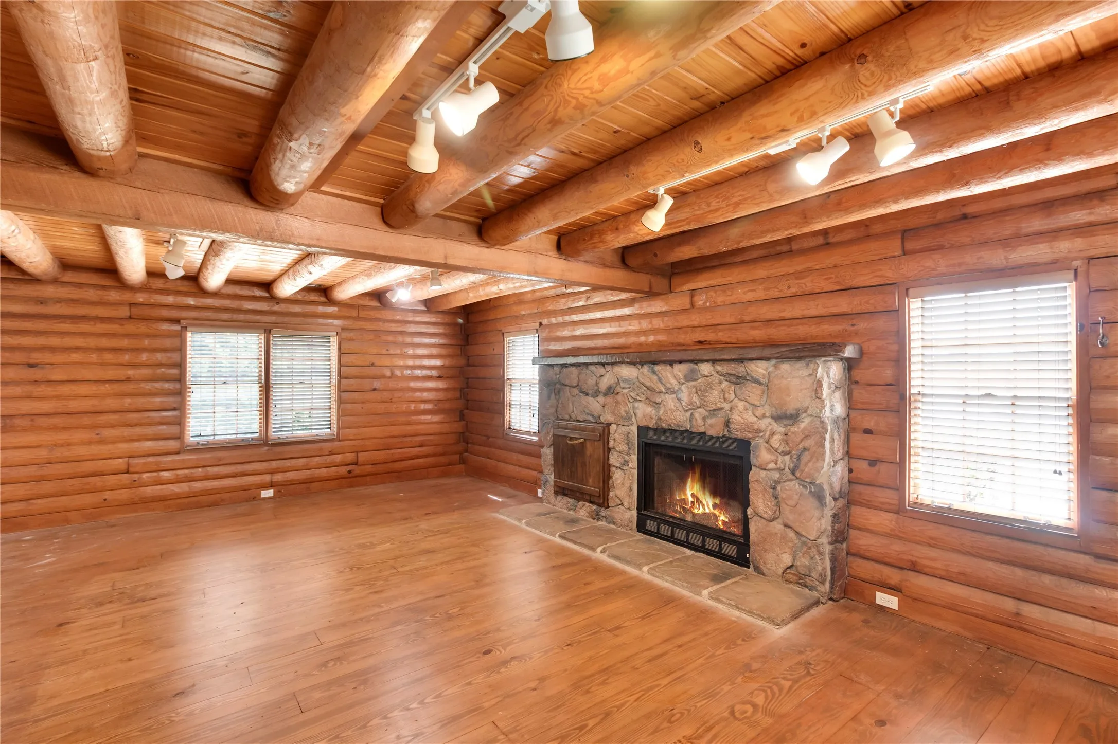 Office For Sale in Tarrant County , 100 Quest Court, Keller, Texas 76248, 0, 0, Garage spaces, 0 Sqft, built in 1985, mls#21287890, Real Estate Agent in Keller, Homes For Sale in Tarrant county, Homes For Sale in Keller, Realtor in Keller Texas, Real Estate Brokerage Independent Realty Texas, Luminita Cordes Realtor