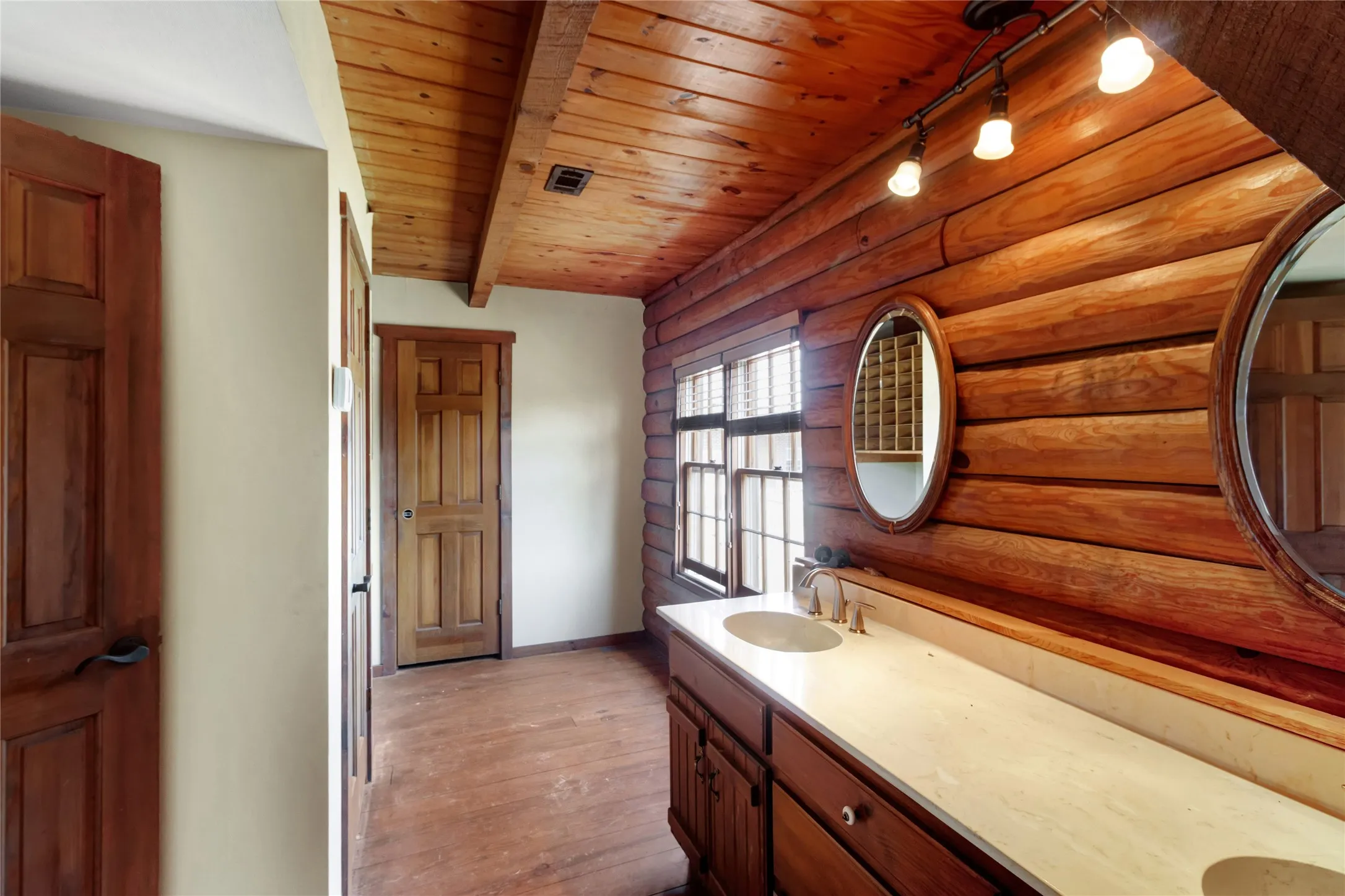 Office For Sale in Tarrant County , 100 Quest Court, Keller, Texas 76248, 0, 0, Garage spaces, 0 Sqft, built in 1985, mls#21287890, Real Estate Agent in Keller, Homes For Sale in Tarrant county, Homes For Sale in Keller, Realtor in Keller Texas, Real Estate Brokerage Independent Realty Texas, Luminita Cordes Realtor