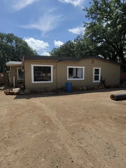 Single Family Residence For Sale in Tarrant County , 100 N Dick Price Road, Kennedale, Texas 76060, 4 Bedroom, 2 Bathroom, Garage spaces, 1,480 Sqft, built in 1960, mls#21295702, Real Estate Agent in Kennedale, Homes For Sale in Tarrant county, Homes For Sale in Kennedale, Realtor in Kennedale Texas, Real Estate Brokerage Independent Realty Texas, Luminita Cordes Realtor