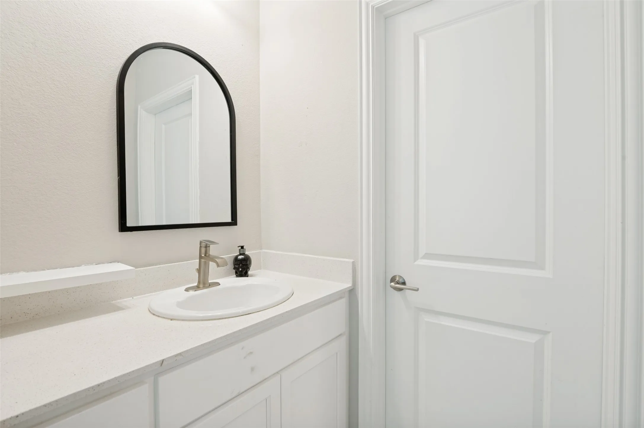 Single Family Residence For Sale in Denton County , 1720 Ordonez Drive, Little Elm, Texas 75068, 4 Bedroom, 4 Bathroom, 3 Garage spaces, 3,529 Sqft, built in 2021, mls#21296975, Real Estate Agent in Little Elm, Homes For Sale in Denton county, Homes For Sale in Little Elm, Realtor in Little Elm Texas, Real Estate Brokerage Independent Realty Texas, Luminita Cordes Realtor