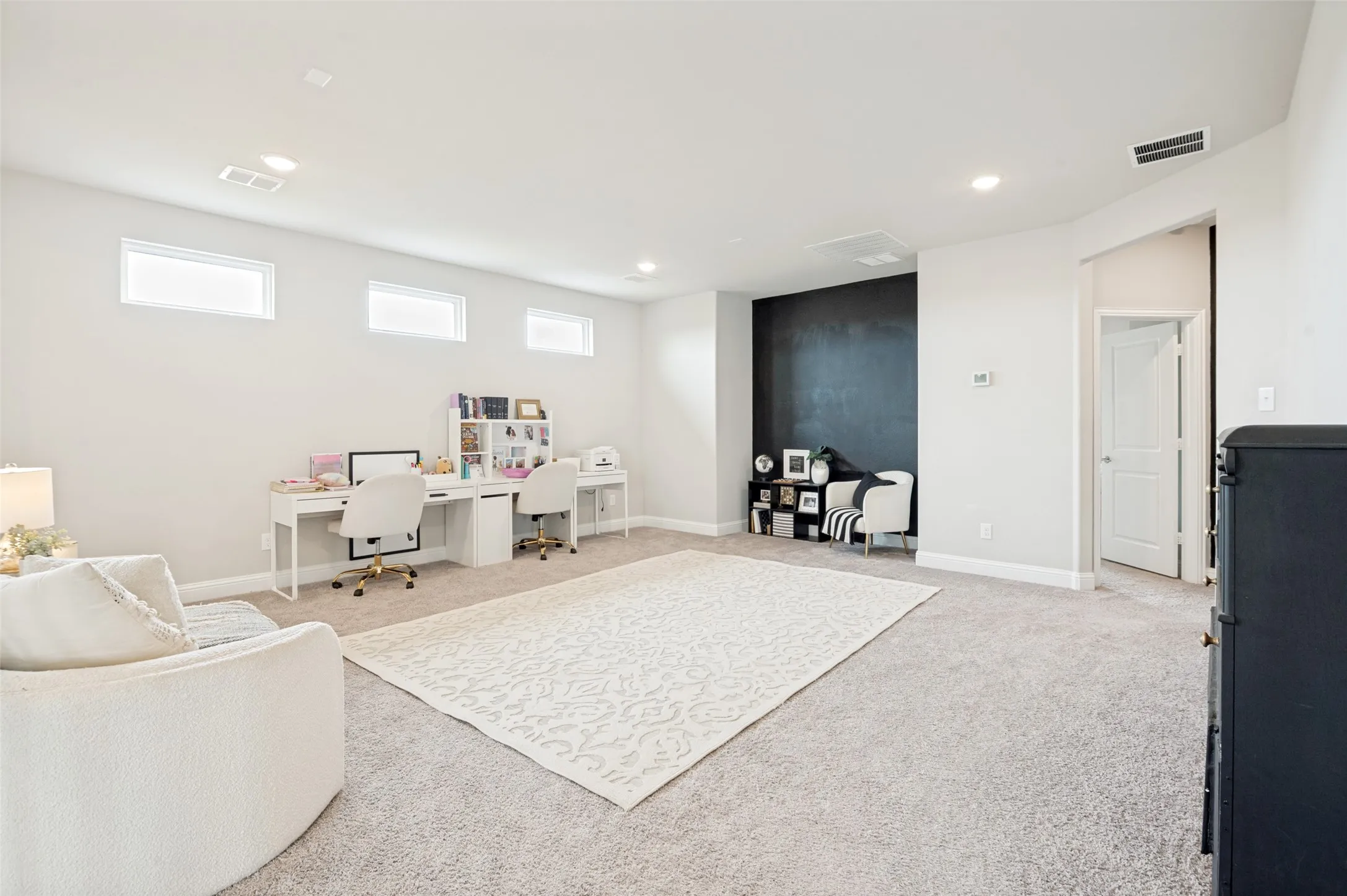 Single Family Residence For Sale in Denton County , 1720 Ordonez Drive, Little Elm, Texas 75068, 4 Bedroom, 4 Bathroom, 3 Garage spaces, 3,529 Sqft, built in 2021, mls#21296975, Real Estate Agent in Little Elm, Homes For Sale in Denton county, Homes For Sale in Little Elm, Realtor in Little Elm Texas, Real Estate Brokerage Independent Realty Texas, Luminita Cordes Realtor