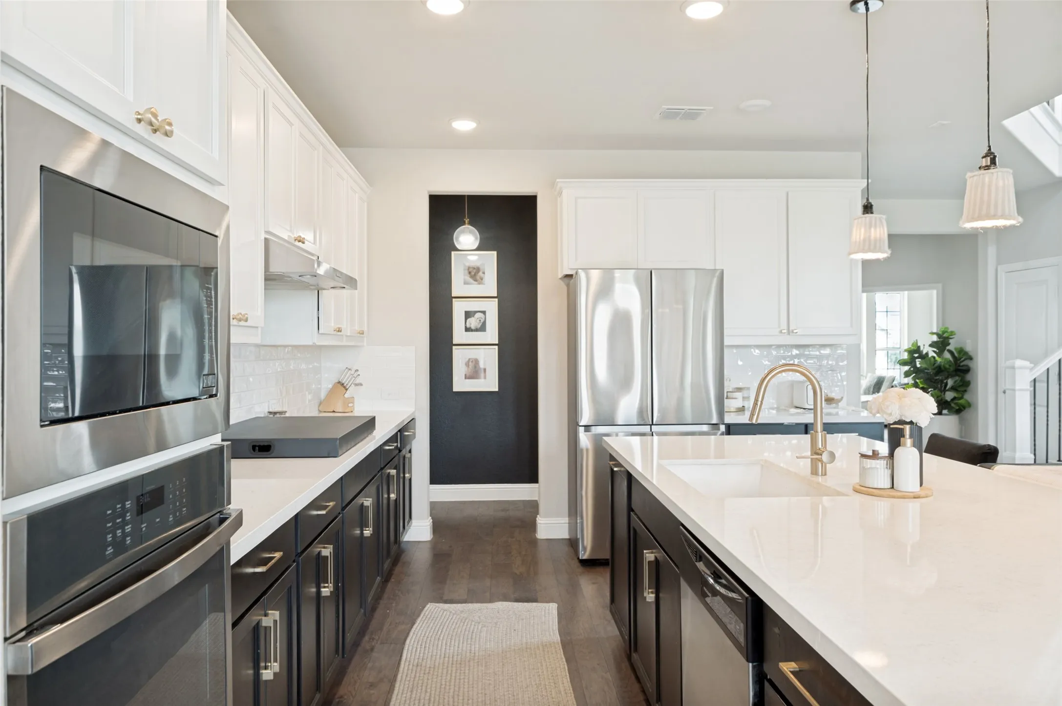 Single Family Residence For Sale in Denton County , 1720 Ordonez Drive, Little Elm, Texas 75068, 4 Bedroom, 4 Bathroom, 3 Garage spaces, 3,529 Sqft, built in 2021, mls#21296975, Real Estate Agent in Little Elm, Homes For Sale in Denton county, Homes For Sale in Little Elm, Realtor in Little Elm Texas, Real Estate Brokerage Independent Realty Texas, Luminita Cordes Realtor