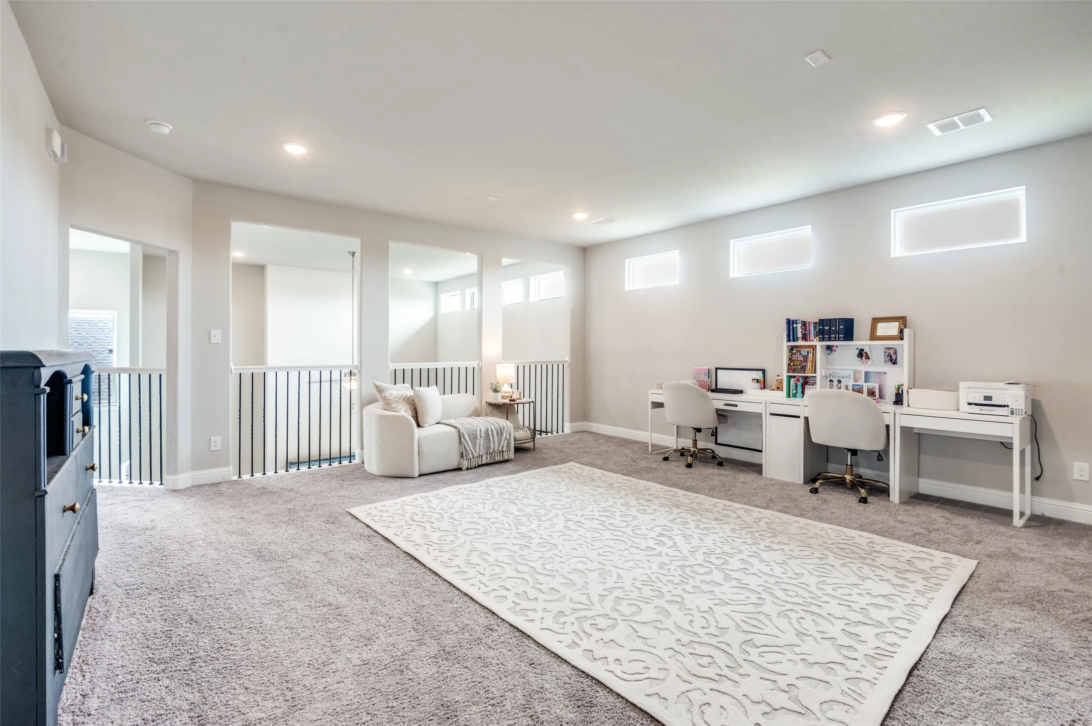 Single Family Residence For Sale in Denton County , 1720 Ordonez Drive, Little Elm, Texas 75068, 4 Bedroom, 4 Bathroom, 3 Garage spaces, 3,529 Sqft, built in 2021, mls#21296975, Real Estate Agent in Little Elm, Homes For Sale in Denton county, Homes For Sale in Little Elm, Realtor in Little Elm Texas, Real Estate Brokerage Independent Realty Texas, Luminita Cordes Realtor