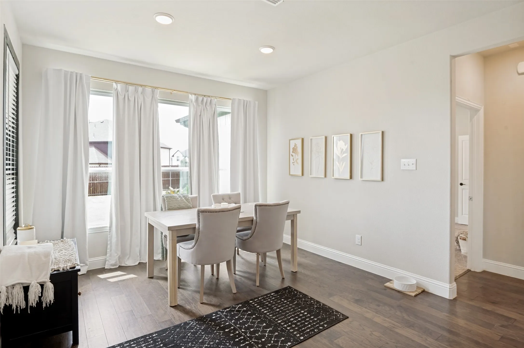 Single Family Residence For Sale in Denton County , 1720 Ordonez Drive, Little Elm, Texas 75068, 4 Bedroom, 4 Bathroom, 3 Garage spaces, 3,529 Sqft, built in 2021, mls#21296975, Real Estate Agent in Little Elm, Homes For Sale in Denton county, Homes For Sale in Little Elm, Realtor in Little Elm Texas, Real Estate Brokerage Independent Realty Texas, Luminita Cordes Realtor
