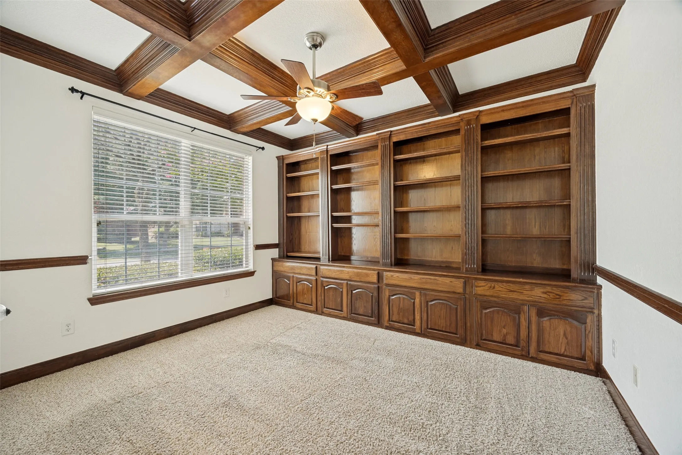 Single Family Residence For Sale in Collin County , 4437 Red Barn Drive, Richardson, Texas 75082, 5 Bedroom, 4 Bathroom, 3 Garage spaces, 4,069 Sqft, built in 2001, mls#21294642, Real Estate Agent in Richardson, Homes For Sale in Collin county, Homes For Sale in Richardson, Realtor in Richardson Texas, Real Estate Brokerage Independent Realty Texas, Luminita Cordes Realtor