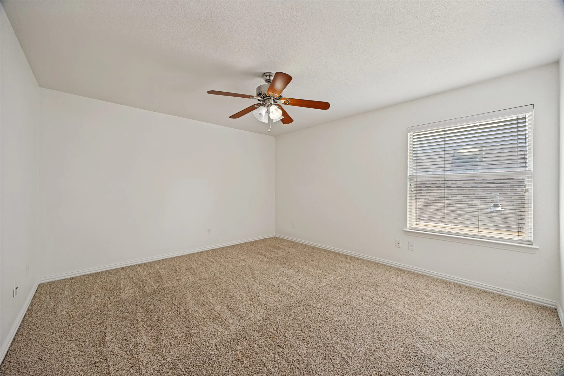 Single Family Residence For Sale in Collin County , 4437 Red Barn Drive, Richardson, Texas 75082, 5 Bedroom, 4 Bathroom, 3 Garage spaces, 4,069 Sqft, built in 2001, mls#21294642, Real Estate Agent in Richardson, Homes For Sale in Collin county, Homes For Sale in Richardson, Realtor in Richardson Texas, Real Estate Brokerage Independent Realty Texas, Luminita Cordes Realtor