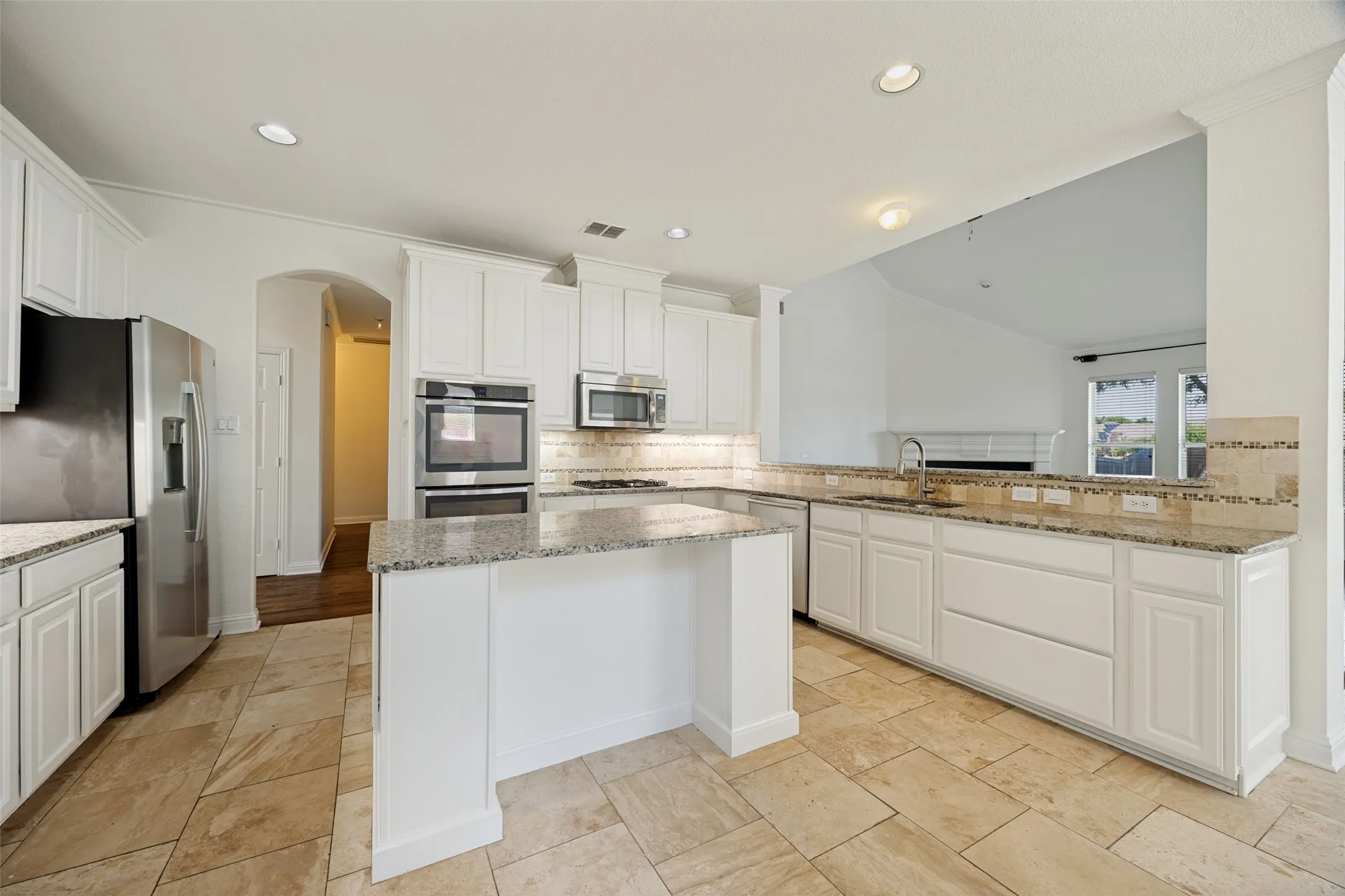Single Family Residence For Sale in Collin County , 4437 Red Barn Drive, Richardson, Texas 75082, 5 Bedroom, 4 Bathroom, 3 Garage spaces, 4,069 Sqft, built in 2001, mls#21294642, Real Estate Agent in Richardson, Homes For Sale in Collin county, Homes For Sale in Richardson, Realtor in Richardson Texas, Real Estate Brokerage Independent Realty Texas, Luminita Cordes Realtor
