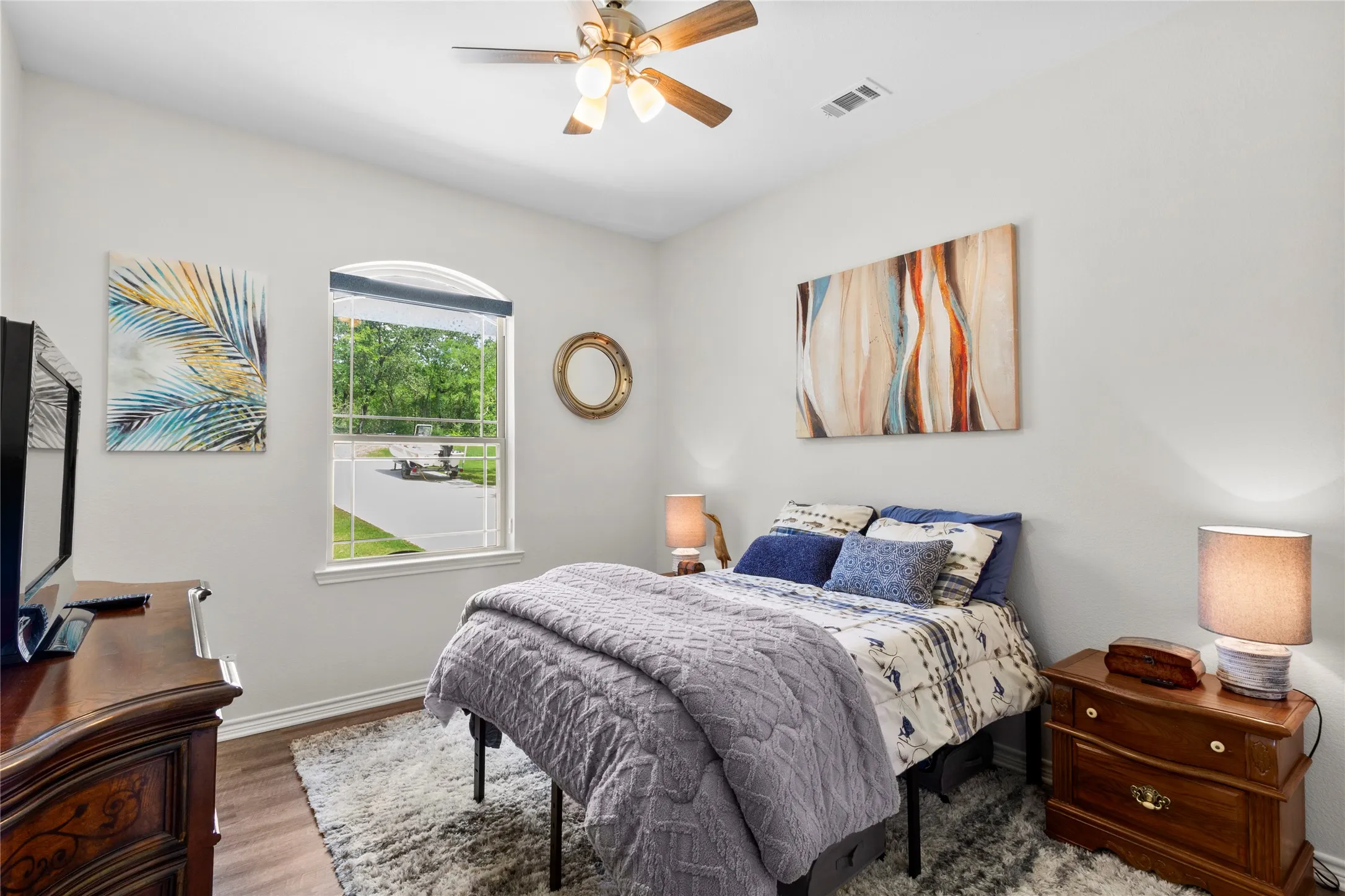 Single Family Residence For Sale in Leon County , 450 County Road 3674, Marquez, Texas 77865, 3 Bedroom, 3 Bathroom, 2 Garage spaces, 2,598 Sqft, built in 2023, Price $975,000, mls#21296555, Real Estate Agent in Marquez, Homes For Sale in Leon county, Homes For Sale in Marquez, Realtor in Marquez Texas, Real Estate Brokerage Independent Realty Texas, Luminita Cordes Realtor