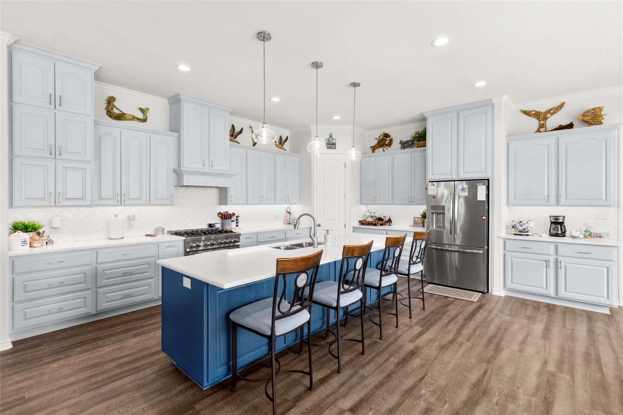 Single Family Residence For Sale in Leon County , 450 County Road 3674, Marquez, Texas 77865, 3 Bedroom, 3 Bathroom, 2 Garage spaces, 2,598 Sqft, built in 2023, Price $975,000, mls#21296555, Real Estate Agent in Marquez, Homes For Sale in Leon county, Homes For Sale in Marquez, Realtor in Marquez Texas, Real Estate Brokerage Independent Realty Texas, Luminita Cordes Realtor