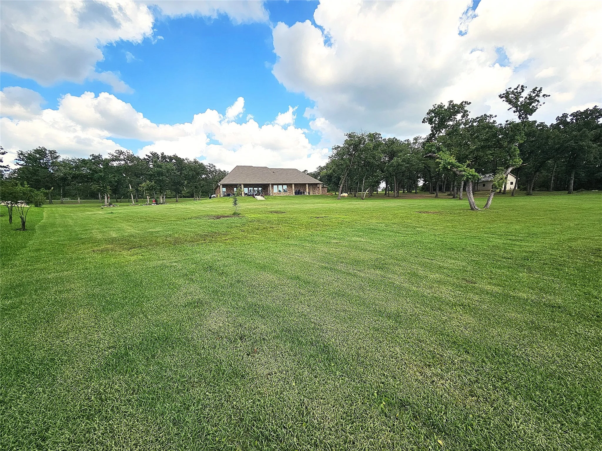 Single Family Residence For Sale in Leon County , 450 County Road 3674, Marquez, Texas 77865, 3 Bedroom, 3 Bathroom, 2 Garage spaces, 2,598 Sqft, built in 2023, Price $975,000, mls#21296555, Real Estate Agent in Marquez, Homes For Sale in Leon county, Homes For Sale in Marquez, Realtor in Marquez Texas, Real Estate Brokerage Independent Realty Texas, Luminita Cordes Realtor