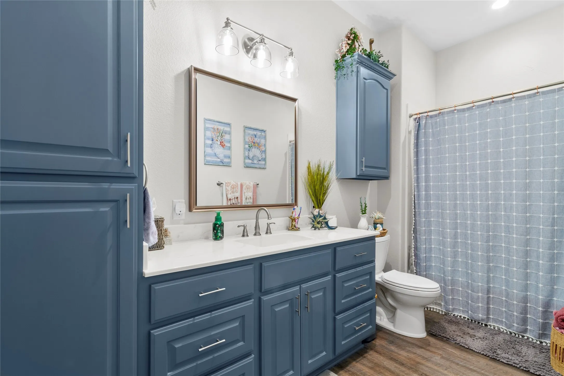 Single Family Residence For Sale in Leon County , 450 County Road 3674, Marquez, Texas 77865, 3 Bedroom, 3 Bathroom, 2 Garage spaces, 2,598 Sqft, built in 2023, Price $975,000, mls#21296555, Real Estate Agent in Marquez, Homes For Sale in Leon county, Homes For Sale in Marquez, Realtor in Marquez Texas, Real Estate Brokerage Independent Realty Texas, Luminita Cordes Realtor