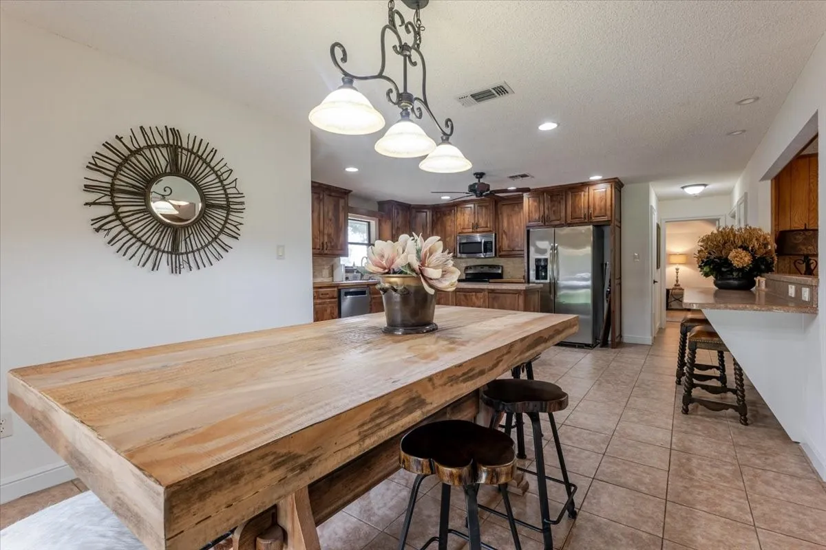 Farm For Sale in Parker County , 606 Grindstone Road, Brock, Texas 76087, 3 Bedroom, 2 Bathroom, 2 Garage spaces, 2,281 Sqft, built in 1978, Price $1,095,000, mls#21296419, Real Estate Agent in Brock, Homes For Sale in Parker county, Homes For Sale in Brock, Realtor in Brock Texas, Real Estate Brokerage Independent Realty Texas, Luminita Cordes Realtor