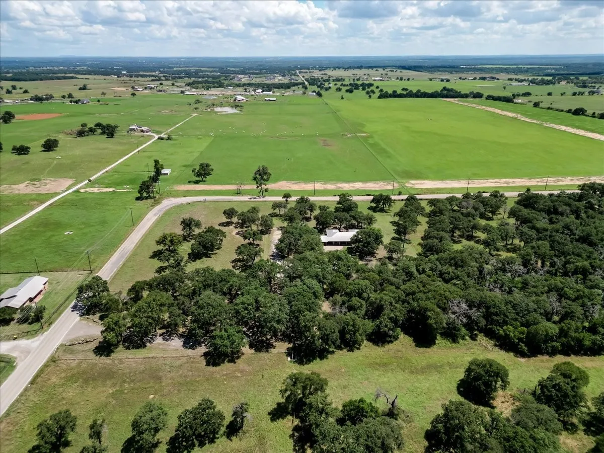 Farm For Sale in Parker County , 606 Grindstone Road, Brock, Texas 76087, 3 Bedroom, 2 Bathroom, 2 Garage spaces, 2,281 Sqft, built in 1978, Price $1,095,000, mls#21296419, Real Estate Agent in Brock, Homes For Sale in Parker county, Homes For Sale in Brock, Realtor in Brock Texas, Real Estate Brokerage Independent Realty Texas, Luminita Cordes Realtor