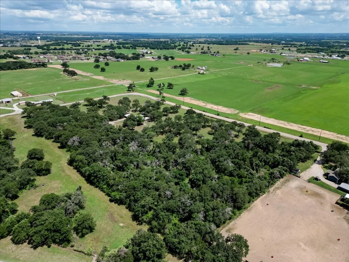 Farm For Sale in Parker County , 606 Grindstone Road, Brock, Texas 76087, 3 Bedroom, 2 Bathroom, 2 Garage spaces, 2,281 Sqft, built in 1978, Price $1,095,000, mls#21296419, Real Estate Agent in Brock, Homes For Sale in Parker county, Homes For Sale in Brock, Realtor in Brock Texas, Real Estate Brokerage Independent Realty Texas, Luminita Cordes Realtor