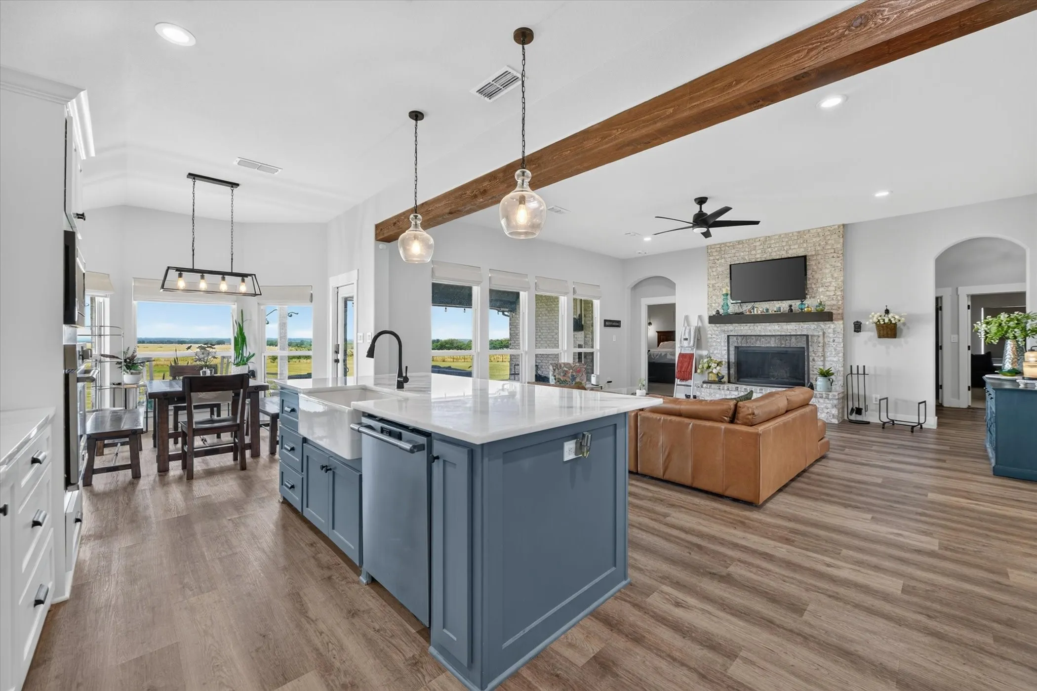 Single Family Residence For Sale in Denton County , 7014 Davidson Road, Sanger, Texas 76266, 5 Bedroom, 2 Bathroom, 2 Garage spaces, 2,229 Sqft, built in 2022, mls#21296911, Real Estate Agent in Sanger, Homes For Sale in Denton county, Homes For Sale in Sanger, Realtor in Sanger Texas, Real Estate Brokerage Independent Realty Texas, Luminita Cordes Realtor