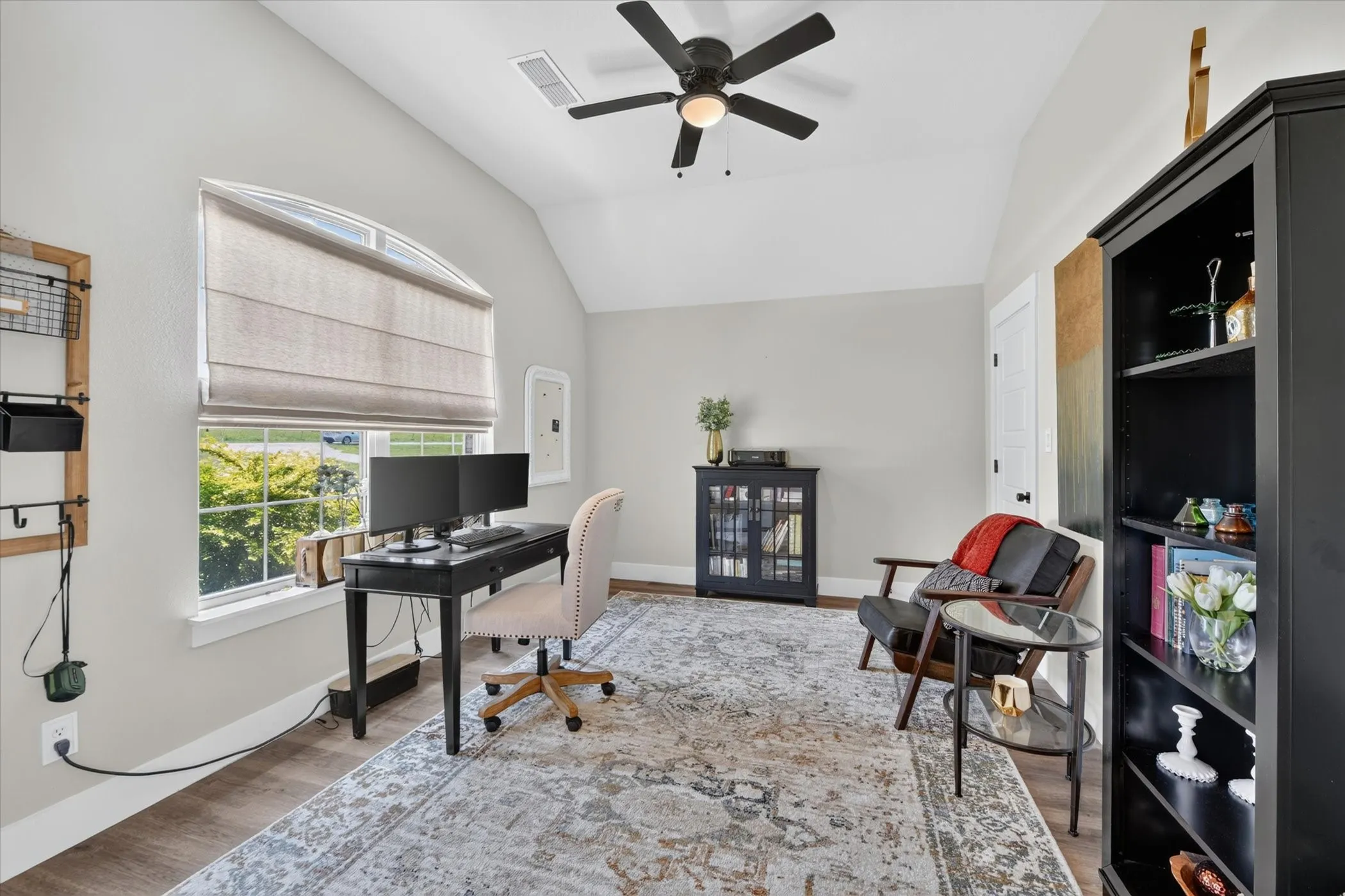 Single Family Residence For Sale in Denton County , 7014 Davidson Road, Sanger, Texas 76266, 5 Bedroom, 2 Bathroom, 2 Garage spaces, 2,229 Sqft, built in 2022, mls#21296911, Real Estate Agent in Sanger, Homes For Sale in Denton county, Homes For Sale in Sanger, Realtor in Sanger Texas, Real Estate Brokerage Independent Realty Texas, Luminita Cordes Realtor