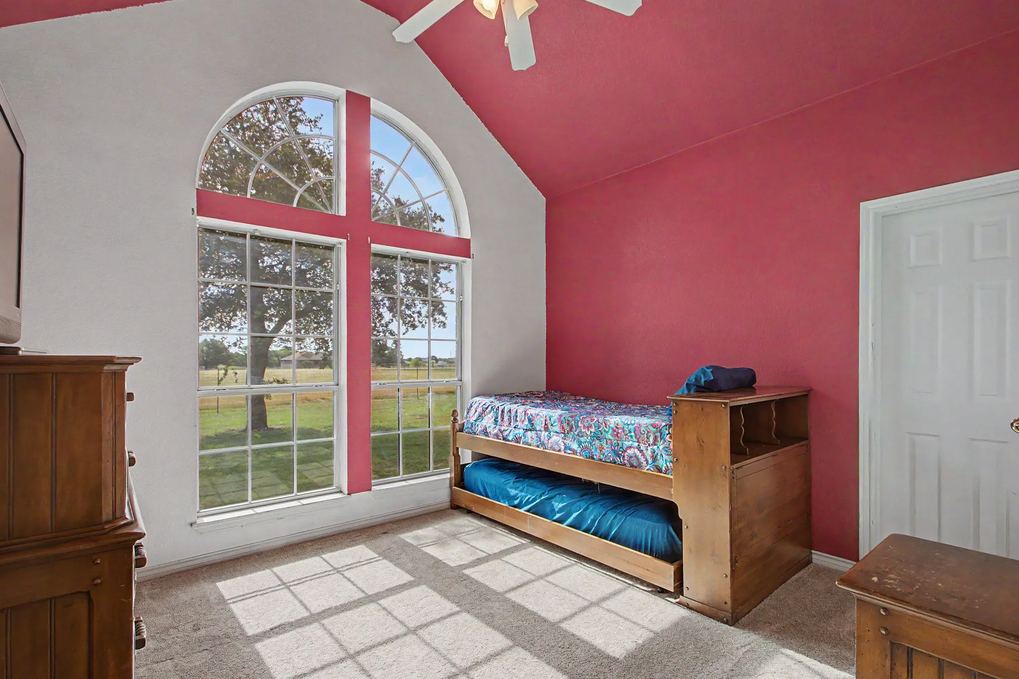Single Family Residence For Sale in Wise County , 483 Christy Kay Lane, Rhome, Texas 76078, 3 Bedroom, 2 Bathroom, 2 Garage spaces, 2,012 Sqft, built in 1997, mls#21295993, Real Estate Agent in Rhome, Homes For Sale in Wise county, Homes For Sale in Rhome, Realtor in Rhome Texas, Real Estate Brokerage Independent Realty Texas, Luminita Cordes Realtor