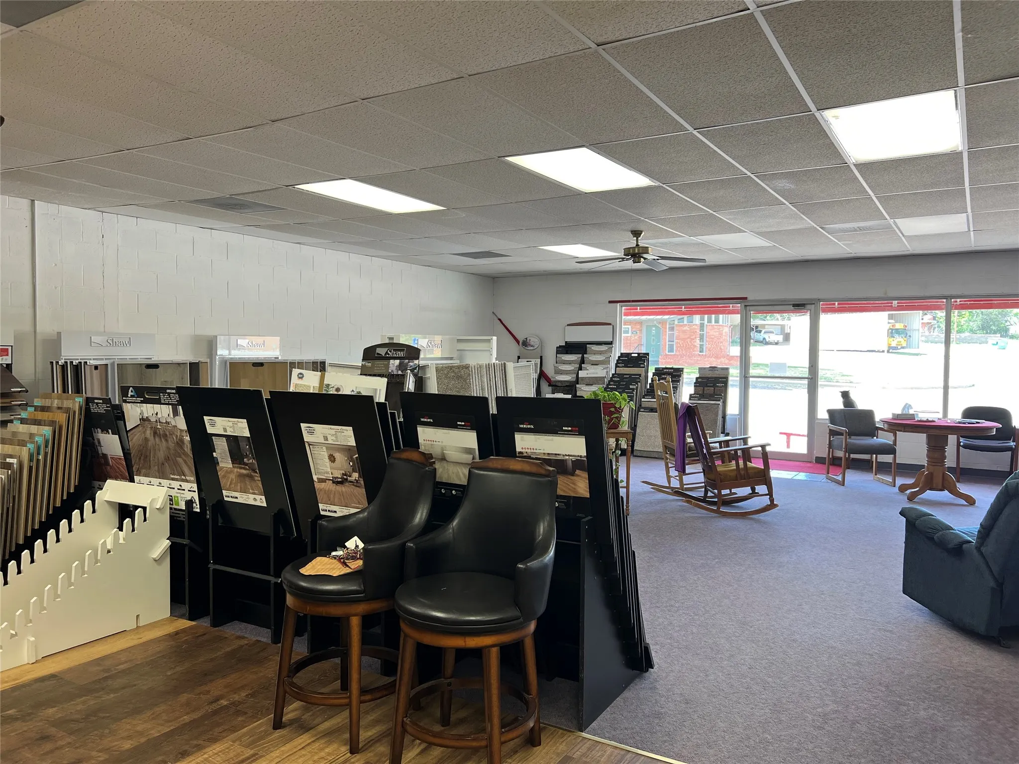 Retail For Sale in Nolan County , 906 E 15th Street, Sweetwater, Texas 79556, 0, 0, Garage spaces, 0 Sqft, built in 1983, mls#21295812, Real Estate Agent in Sweetwater, Homes For Sale in Nolan county, Homes For Sale in Sweetwater, Realtor in Sweetwater Texas, Real Estate Brokerage Independent Realty Texas, Luminita Cordes Realtor