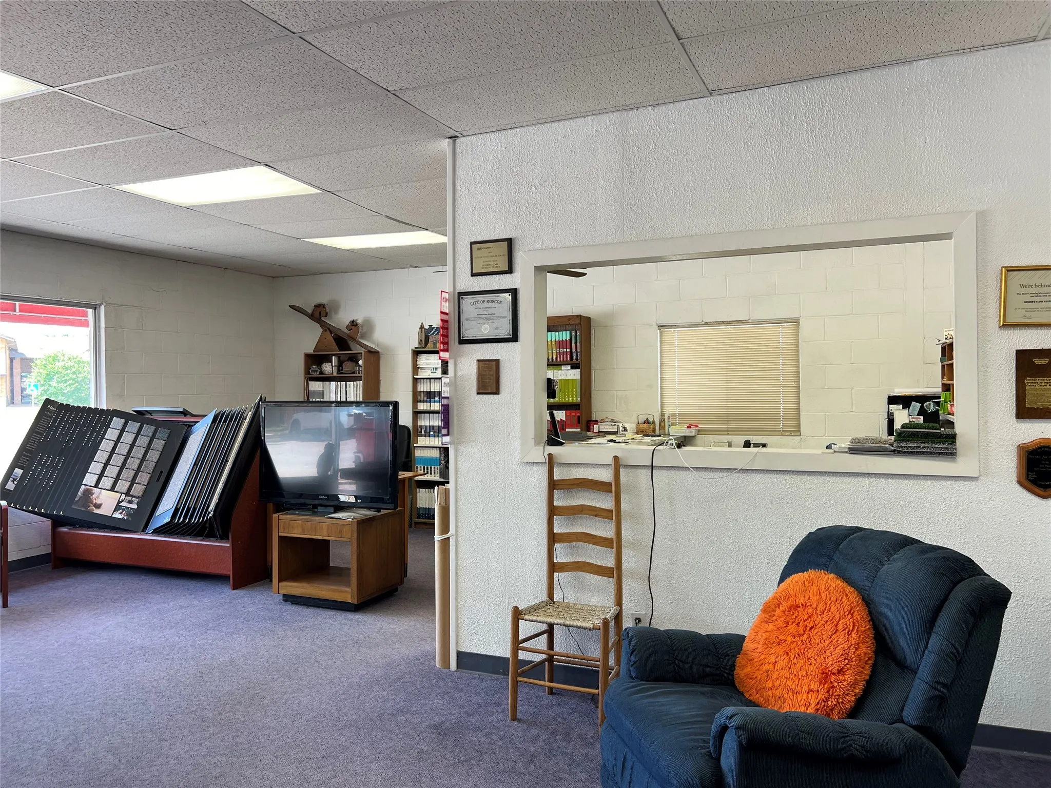 Retail For Sale in Nolan County , 906 E 15th Street, Sweetwater, Texas 79556, 0, 0, Garage spaces, 0 Sqft, built in 1983, mls#21295812, Real Estate Agent in Sweetwater, Homes For Sale in Nolan county, Homes For Sale in Sweetwater, Realtor in Sweetwater Texas, Real Estate Brokerage Independent Realty Texas, Luminita Cordes Realtor