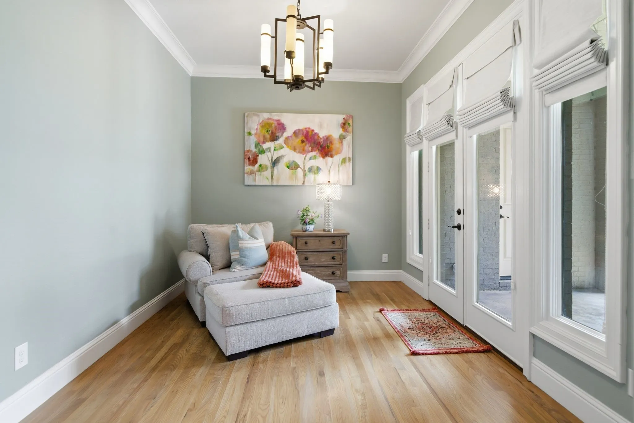 Primary Bedroom Sitting Area