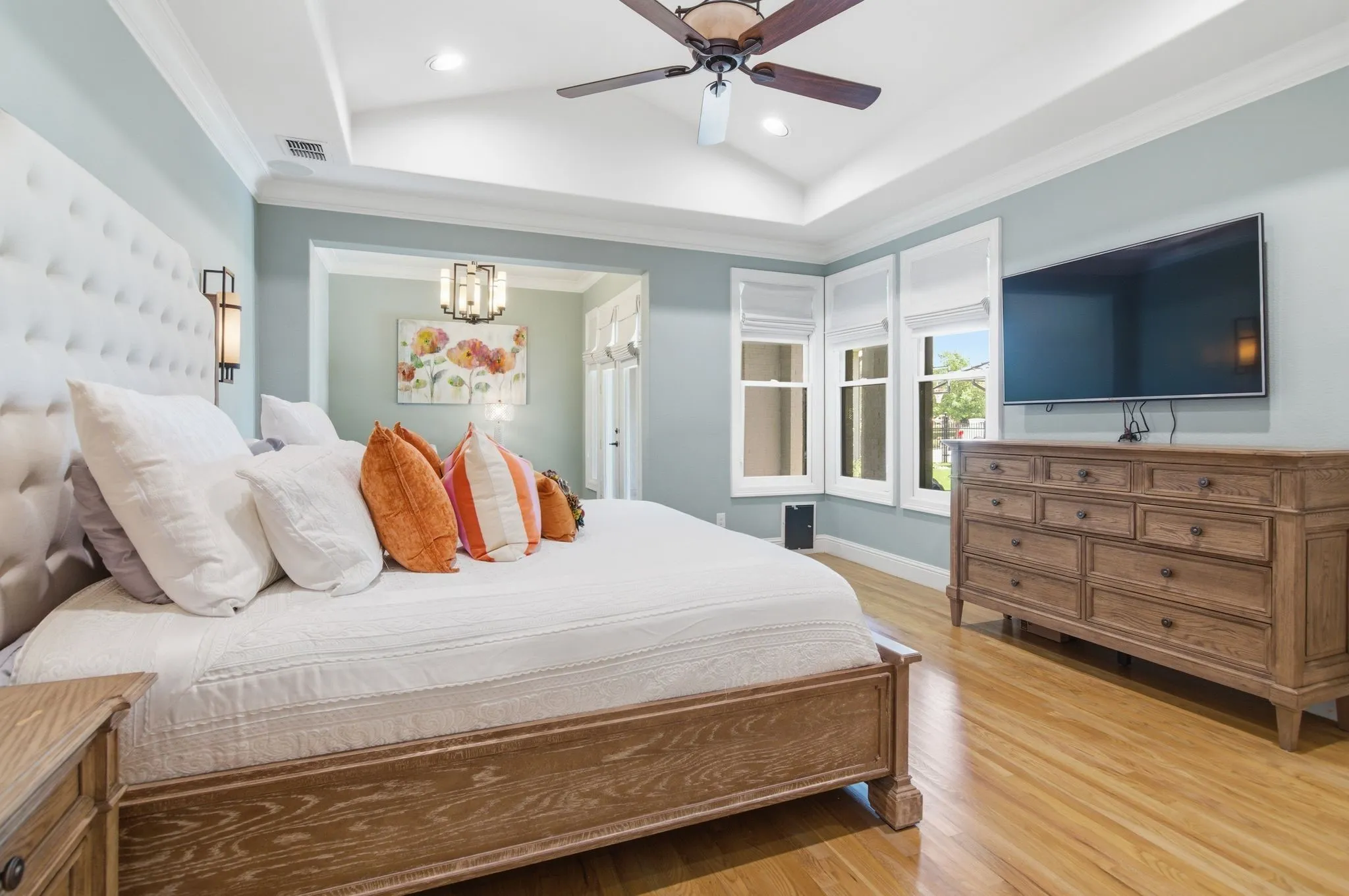 Single Family Residence For Sale in Denton County , 4150 Fallbrook Drive, Frisco, Texas 75033, 4 Bedroom, 4 Bathroom, 3 Garage spaces, 4,227 Sqft, built in 2015, mls#21291379, Real Estate Agent in Frisco, Homes For Sale in Denton county, Homes For Sale in Frisco, Realtor in Frisco Texas, Real Estate Brokerage Independent Realty Texas, Luminita Cordes Realtor