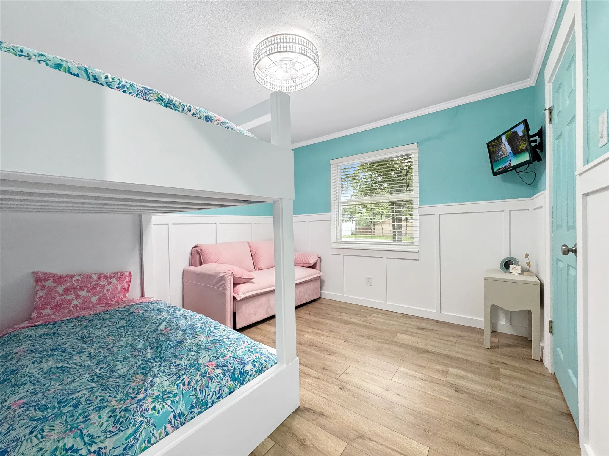 Single Family Residence For Sale in Grayson County , 286 Lakewood Lane, Pottsboro, Texas 75076, 3 Bedroom, 2 Bathroom, Garage spaces, 1,287 Sqft, built in 1969, mls#21297122, Real Estate Agent in Pottsboro, Homes For Sale in Grayson county, Homes For Sale in Pottsboro, Realtor in Pottsboro Texas, Real Estate Brokerage Independent Realty Texas, Luminita Cordes Realtor