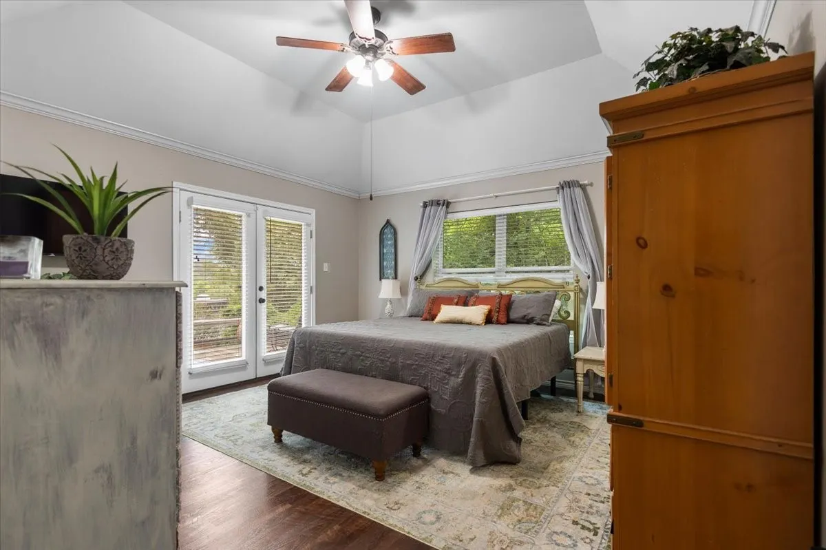 Single Family Residence For Sale in Smith County , 226 Pinewood Lane, Hideaway, Texas 75771, 4 Bedroom, 3 Bathroom, 2 Garage spaces, 2,423 Sqft, built in 1986, mls#21297282, Real Estate Agent in Hideaway, Homes For Sale in Smith county, Homes For Sale in Hideaway, Realtor in Hideaway Texas, Real Estate Brokerage Independent Realty Texas, Luminita Cordes Realtor