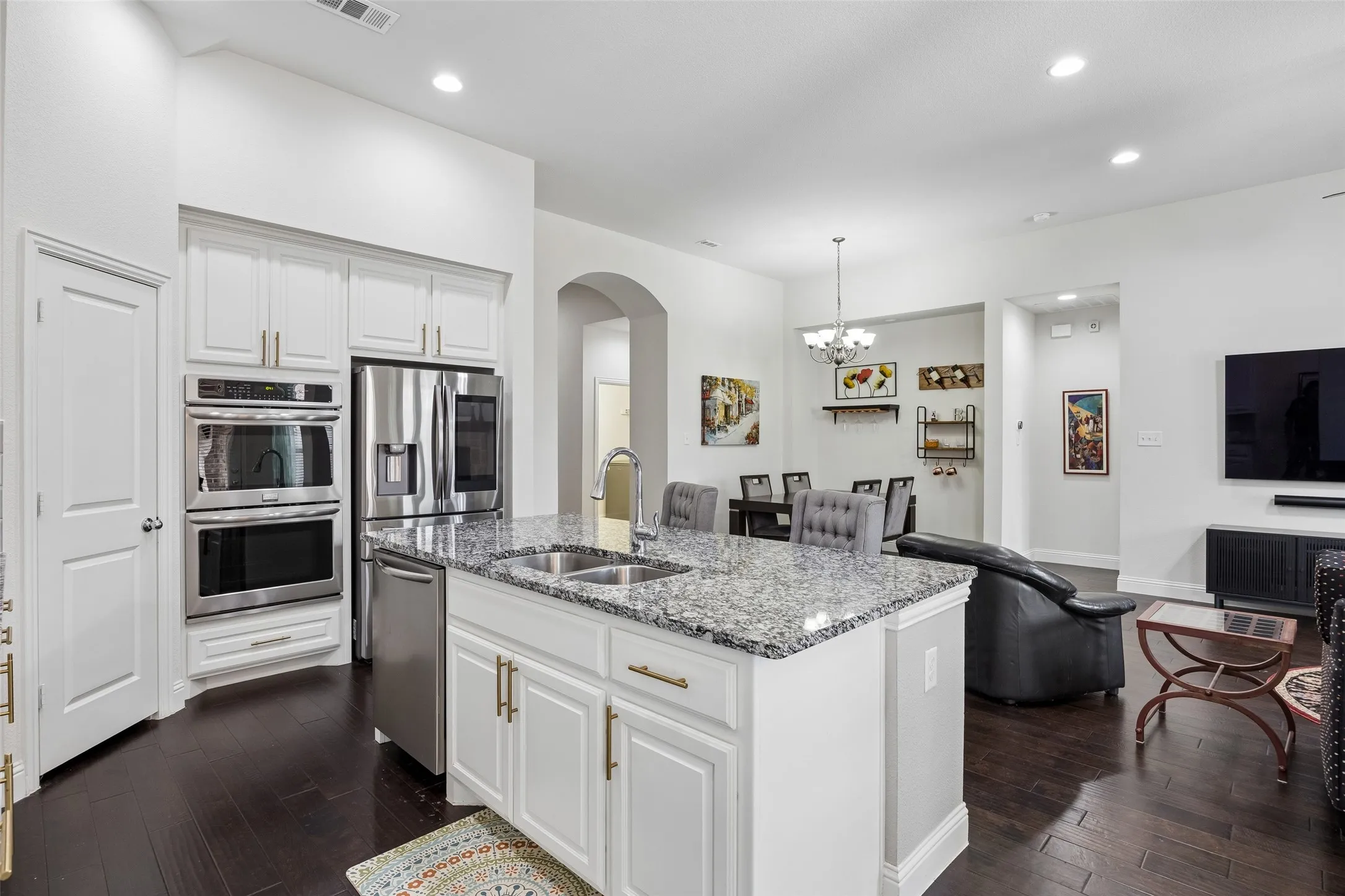 Single Family Residence For Sale in Denton County , 15813 High Line Drive, Prosper, Texas 75078, 4 Bedroom, 3 Bathroom, 2 Garage spaces, 2,238 Sqft, built in 2016, mls#21297154, Real Estate Agent in Prosper, Homes For Sale in Denton county, Homes For Sale in Prosper, Realtor in Prosper Texas, Real Estate Brokerage Independent Realty Texas, Luminita Cordes Realtor
