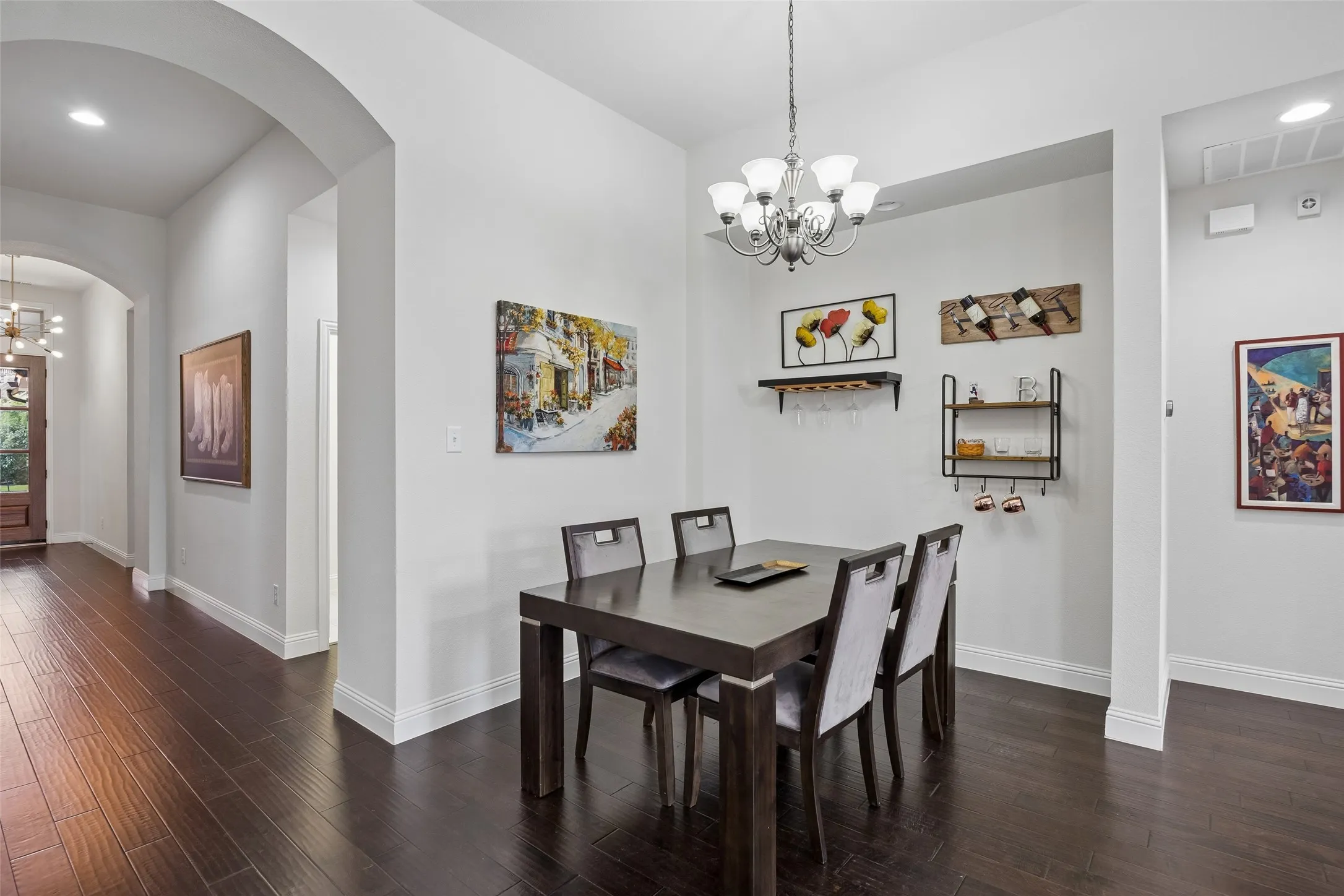 Single Family Residence For Sale in Denton County , 15813 High Line Drive, Prosper, Texas 75078, 4 Bedroom, 3 Bathroom, 2 Garage spaces, 2,238 Sqft, built in 2016, mls#21297154, Real Estate Agent in Prosper, Homes For Sale in Denton county, Homes For Sale in Prosper, Realtor in Prosper Texas, Real Estate Brokerage Independent Realty Texas, Luminita Cordes Realtor