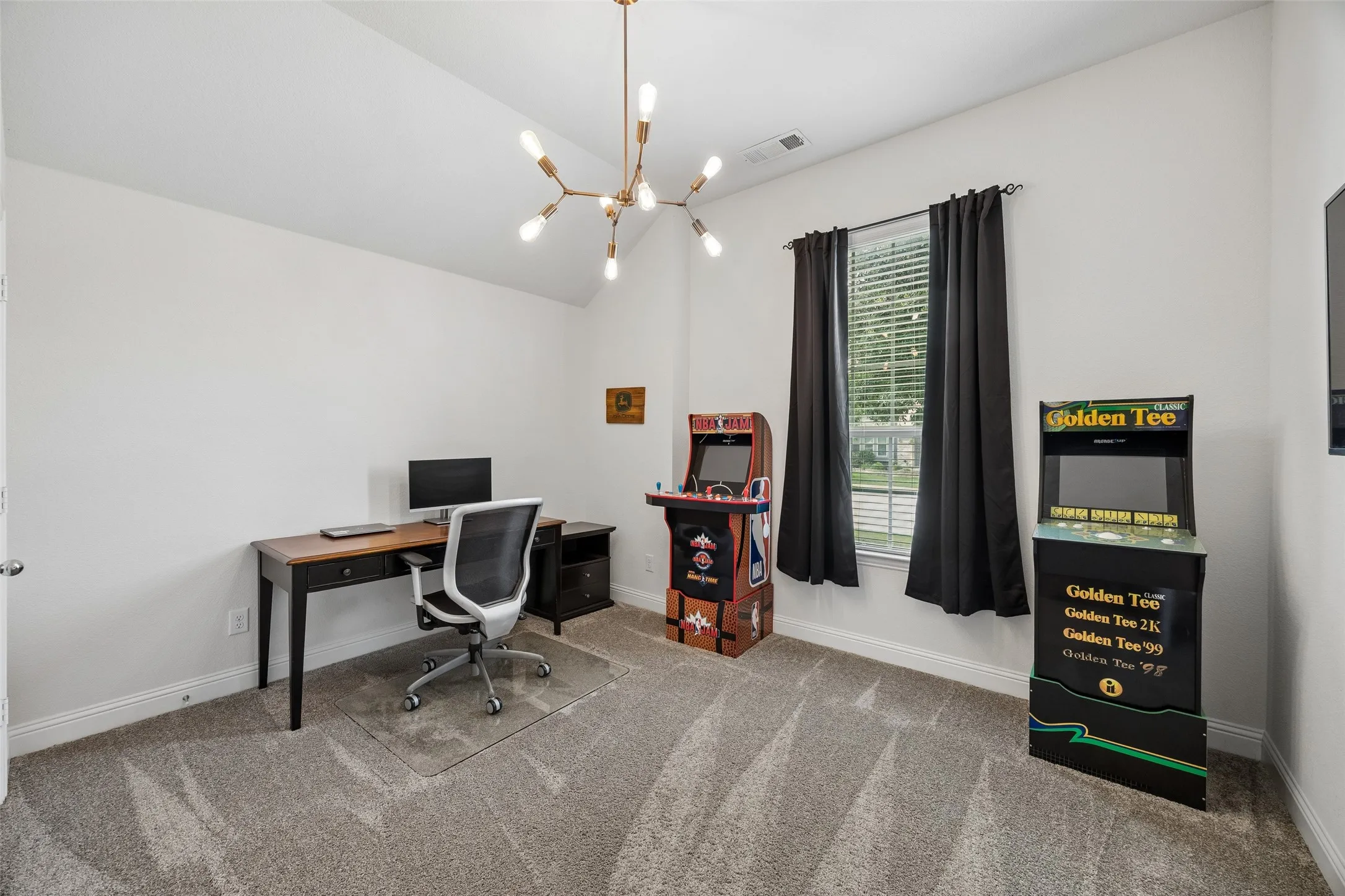 Single Family Residence For Sale in Denton County , 15813 High Line Drive, Prosper, Texas 75078, 4 Bedroom, 3 Bathroom, 2 Garage spaces, 2,238 Sqft, built in 2016, mls#21297154, Real Estate Agent in Prosper, Homes For Sale in Denton county, Homes For Sale in Prosper, Realtor in Prosper Texas, Real Estate Brokerage Independent Realty Texas, Luminita Cordes Realtor