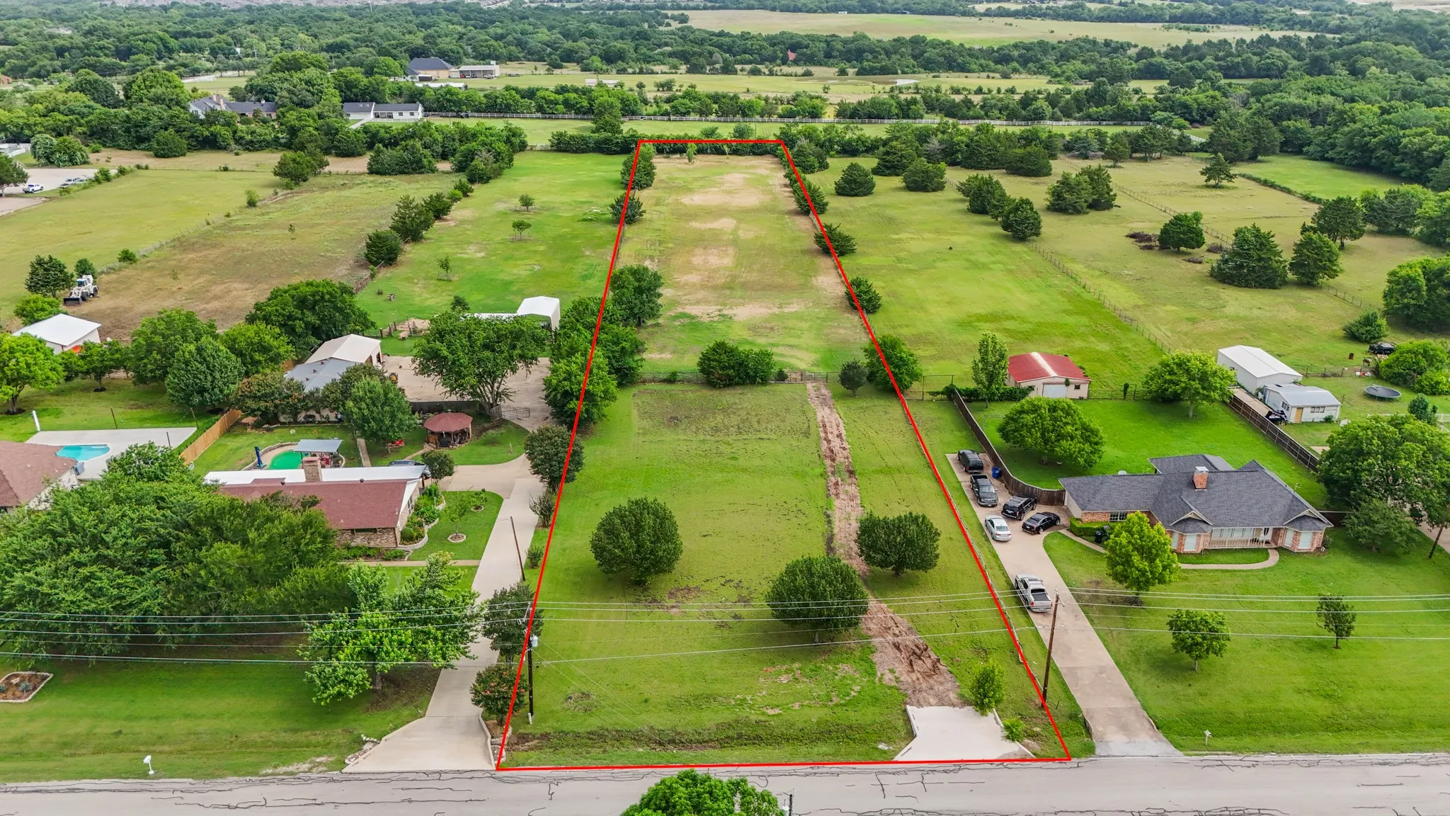 Improved Land For Sale in Dallas County , 222 Lariat Trail, Ovilla, Texas 75154, 0, 0, Garage spaces, 0 Sqft, built in 0, mls#21292915, Real Estate Agent in Ovilla, Homes For Sale in Dallas county, Homes For Sale in Ovilla, Realtor in Ovilla Texas, Real Estate Brokerage Independent Realty Texas, Luminita Cordes Realtor