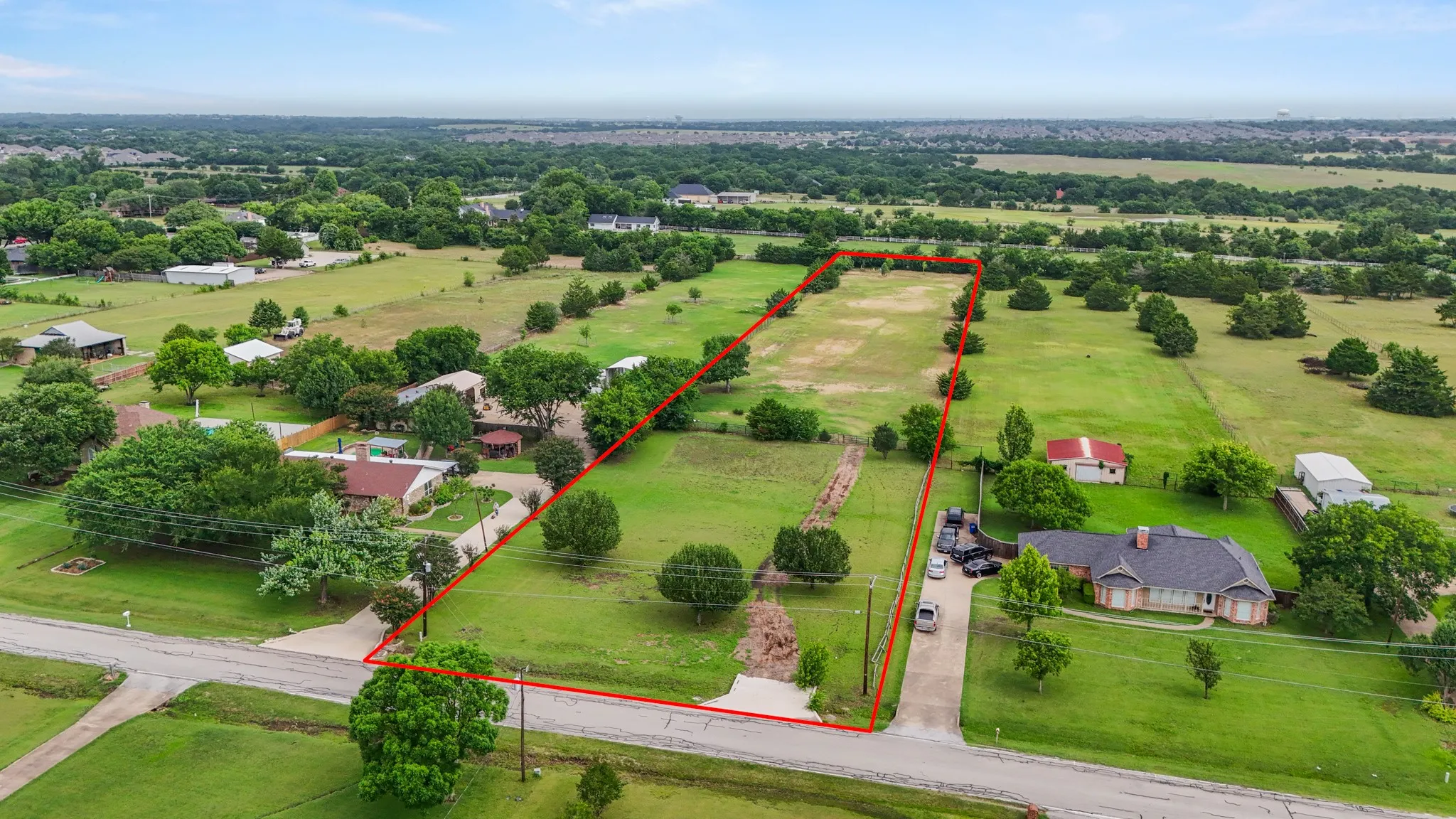 Improved Land For Sale in Dallas County , 222 Lariat Trail, Ovilla, Texas 75154, 0, 0, Garage spaces, 0 Sqft, built in 0, mls#21292915, Real Estate Agent in Ovilla, Homes For Sale in Dallas county, Homes For Sale in Ovilla, Realtor in Ovilla Texas, Real Estate Brokerage Independent Realty Texas, Luminita Cordes Realtor