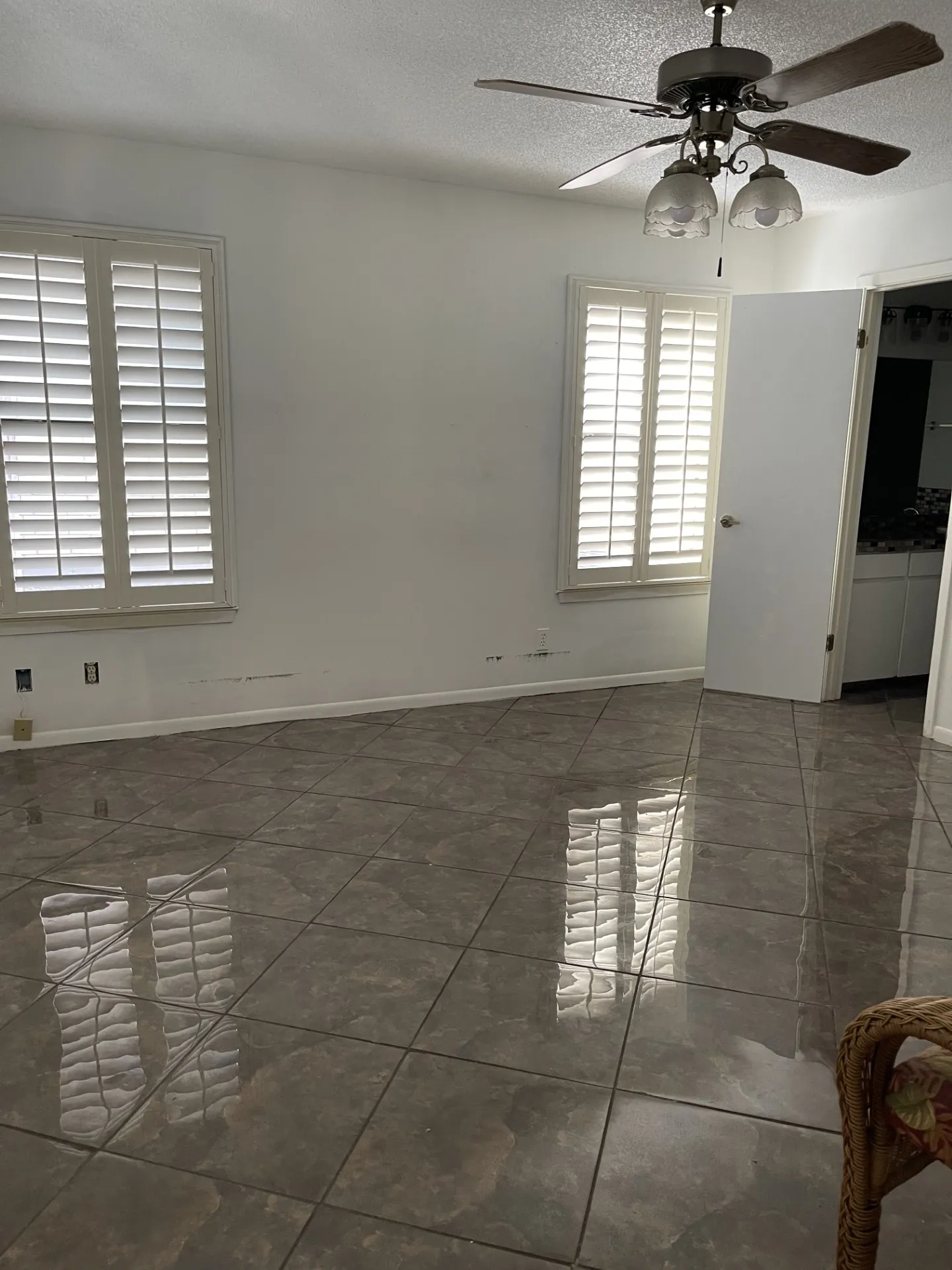 Single Family Residence For Sale in Brown County , 109 Azalea Drive 1, Brownwood, Texas 76801, 2 Bedroom, 2 Bathroom, 1 Garage spaces, 1,296 Sqft, built in 1990, mls#21296989, Real Estate Agent in Brownwood, Homes For Sale in Brown county, Homes For Sale in Brownwood, Realtor in Brownwood Texas, Real Estate Brokerage Independent Realty Texas, Luminita Cordes Realtor