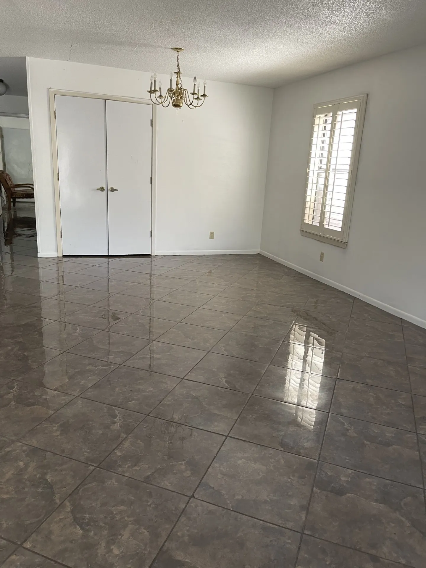 Single Family Residence For Sale in Brown County , 109 Azalea Drive 1, Brownwood, Texas 76801, 2 Bedroom, 2 Bathroom, 1 Garage spaces, 1,296 Sqft, built in 1990, mls#21296989, Real Estate Agent in Brownwood, Homes For Sale in Brown county, Homes For Sale in Brownwood, Realtor in Brownwood Texas, Real Estate Brokerage Independent Realty Texas, Luminita Cordes Realtor