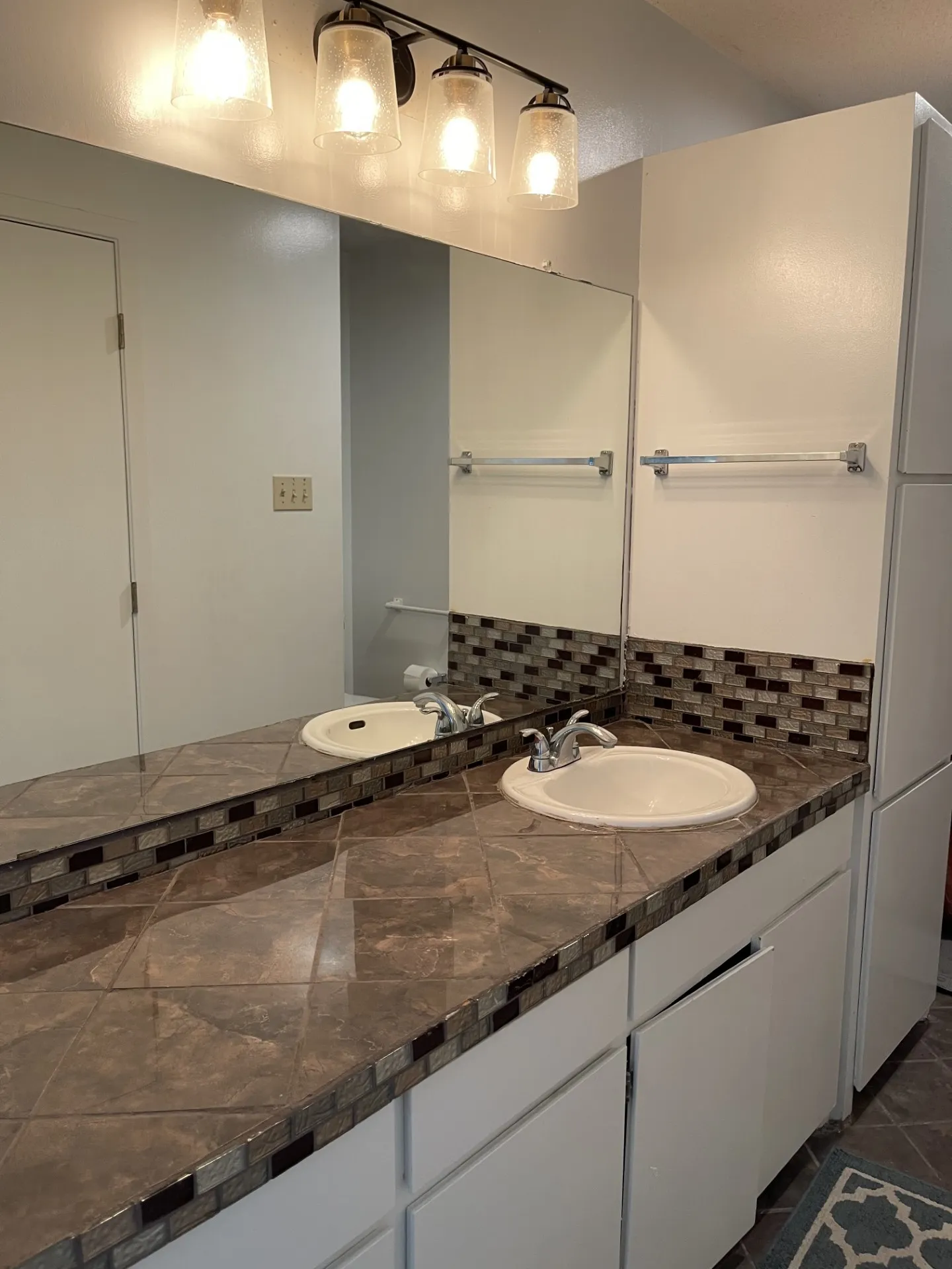 Single Family Residence For Sale in Brown County , 109 Azalea Drive 1, Brownwood, Texas 76801, 2 Bedroom, 2 Bathroom, 1 Garage spaces, 1,296 Sqft, built in 1990, mls#21296989, Real Estate Agent in Brownwood, Homes For Sale in Brown county, Homes For Sale in Brownwood, Realtor in Brownwood Texas, Real Estate Brokerage Independent Realty Texas, Luminita Cordes Realtor