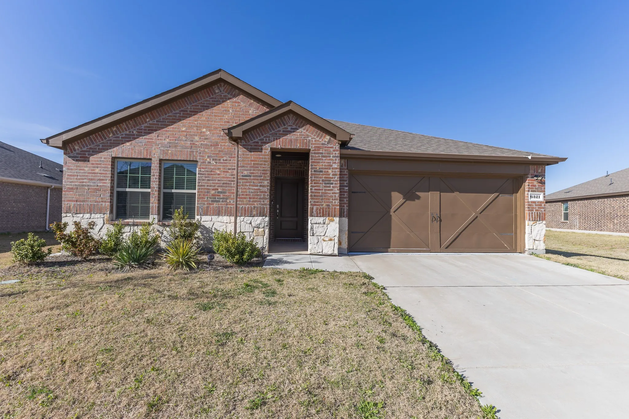 Single Family Residence For Sale in Denton County , 6321 Wales Street, Celina, Texas 76227, 4 Bedroom, 2 Bathroom, 2 Garage spaces, 1,903 Sqft, built in 2021, mls#21297323, Real Estate Agent in Celina, Homes For Sale in Denton county, Homes For Sale in Celina, Realtor in Celina Texas, Real Estate Brokerage Independent Realty Texas, Luminita Cordes Realtor