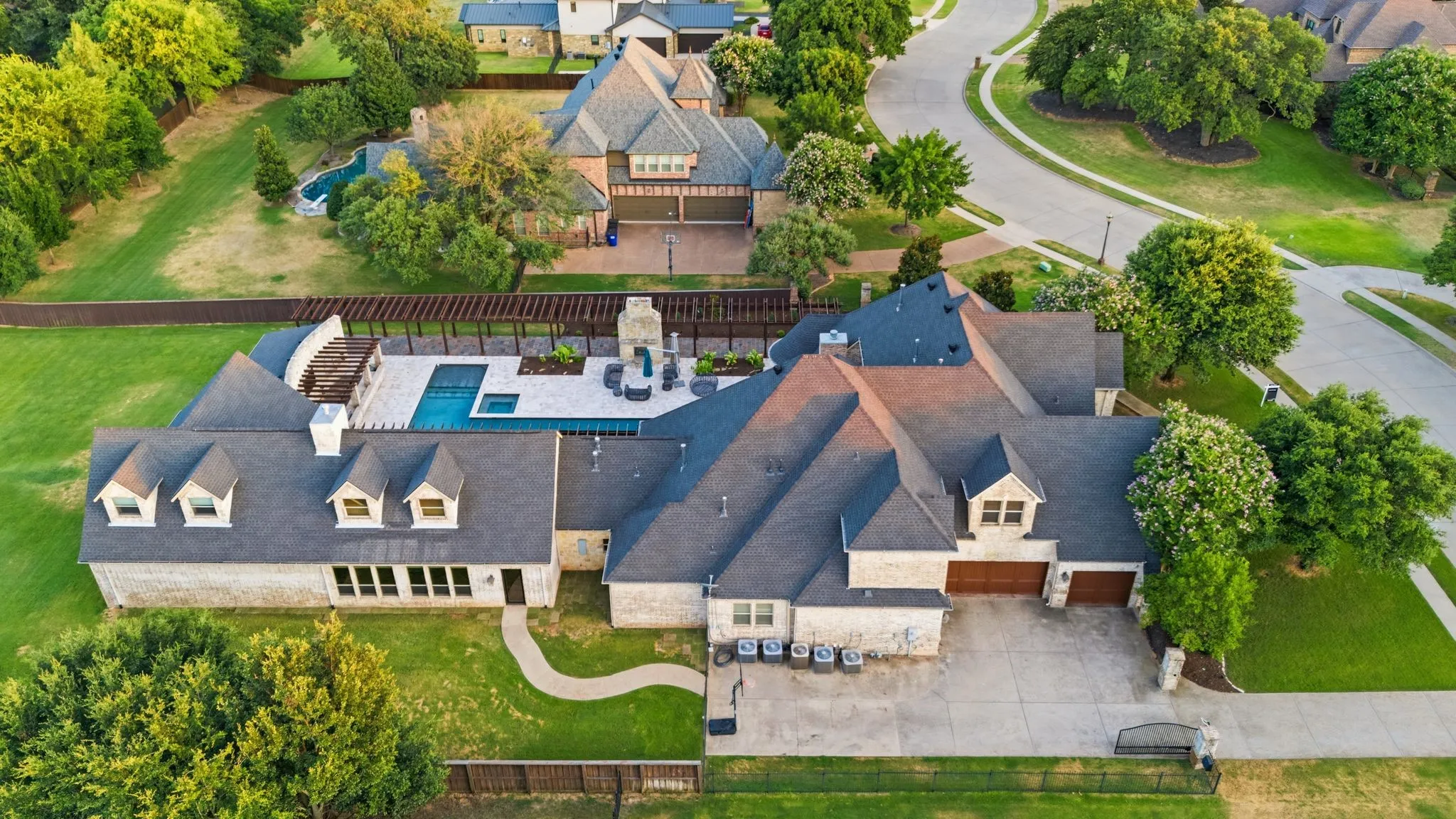 Single Family Residence For Sale in Tarrant County , 6201 Theresa Lane, Colleyville, Texas 76034, 5 Bedroom, 8 Bathroom, 4 Garage spaces, 8,864 Sqft, built in 2006, mls#21296692, Real Estate Agent in Colleyville, Homes For Sale in Tarrant county, Homes For Sale in Colleyville, Realtor in Colleyville Texas, Real Estate Brokerage Independent Realty Texas, Luminita Cordes Realtor