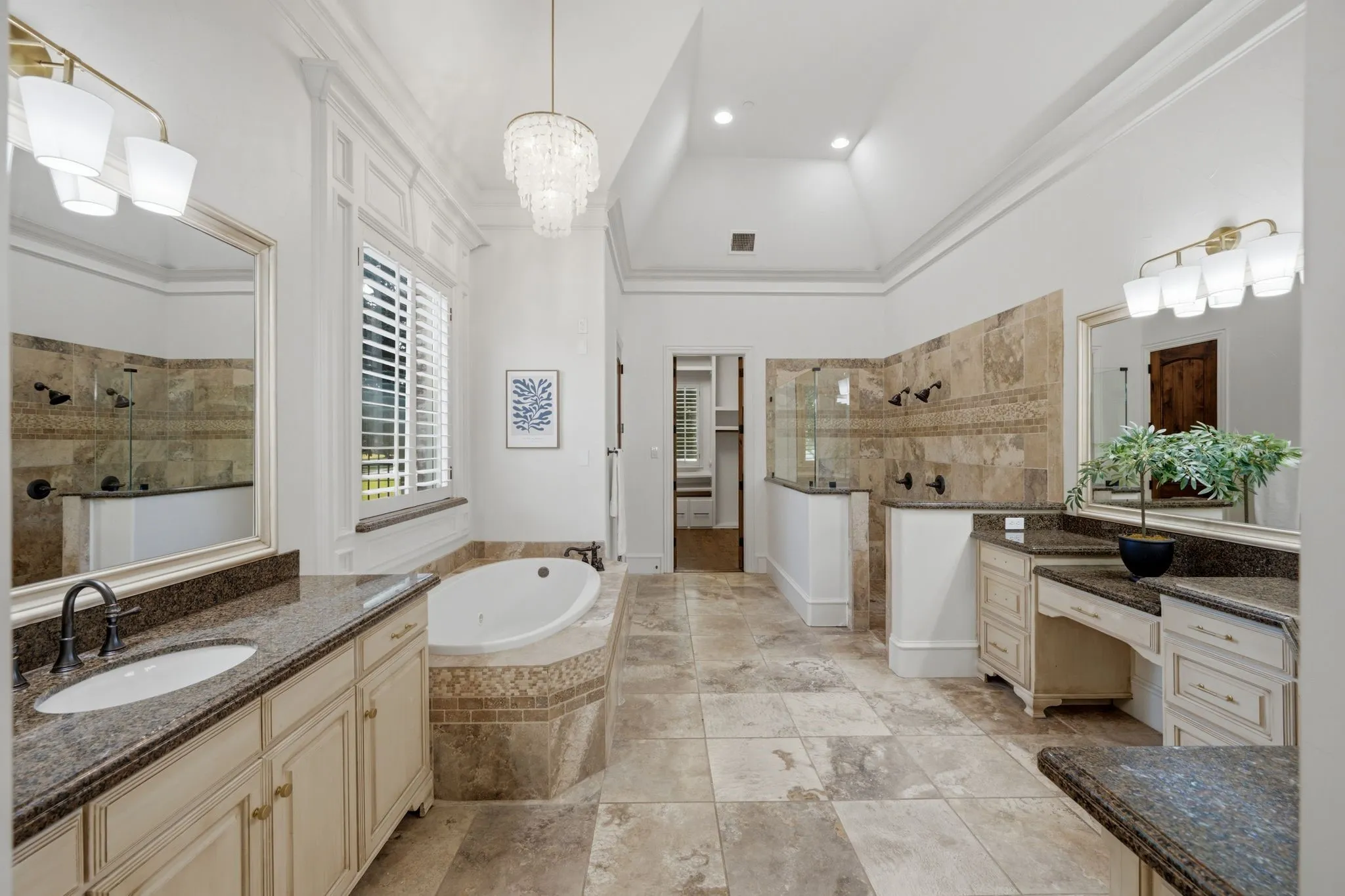 Single Family Residence For Sale in Tarrant County , 6201 Theresa Lane, Colleyville, Texas 76034, 5 Bedroom, 8 Bathroom, 4 Garage spaces, 8,864 Sqft, built in 2006, mls#21296692, Real Estate Agent in Colleyville, Homes For Sale in Tarrant county, Homes For Sale in Colleyville, Realtor in Colleyville Texas, Real Estate Brokerage Independent Realty Texas, Luminita Cordes Realtor